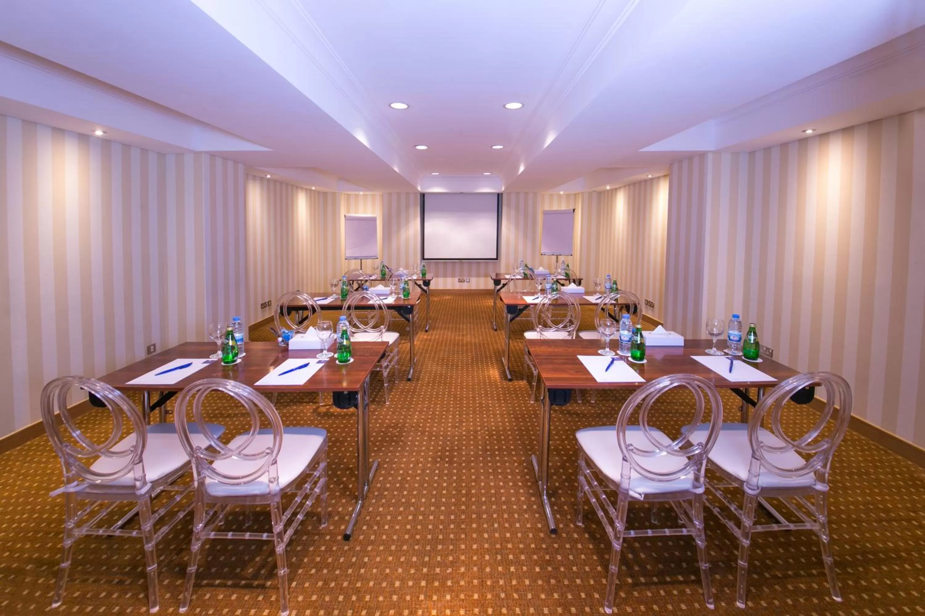 Meeting/conference room in Copthorne Al Jahra Hotel & Resort
