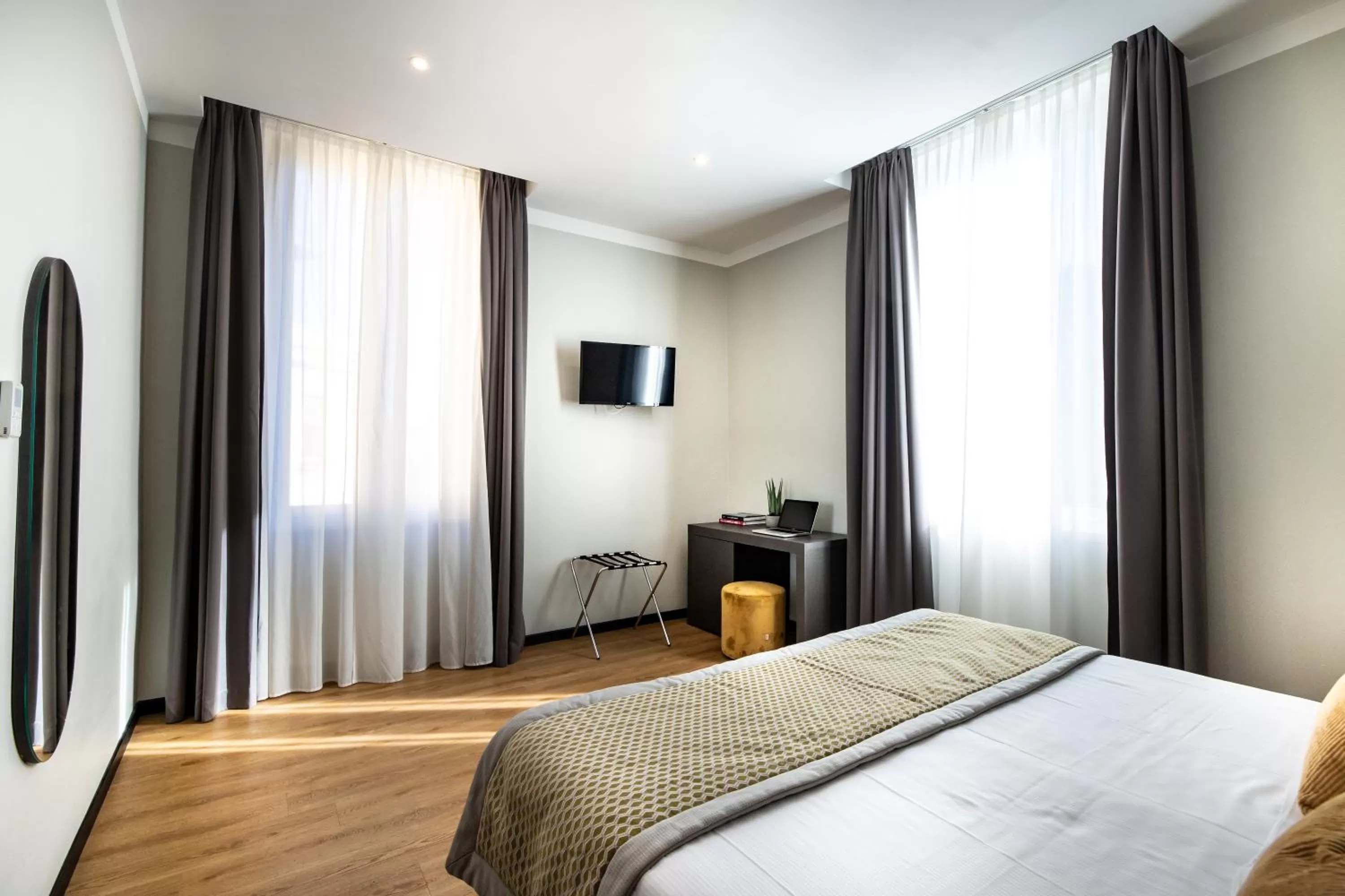 Bedroom, Bed in The Cross Hotel