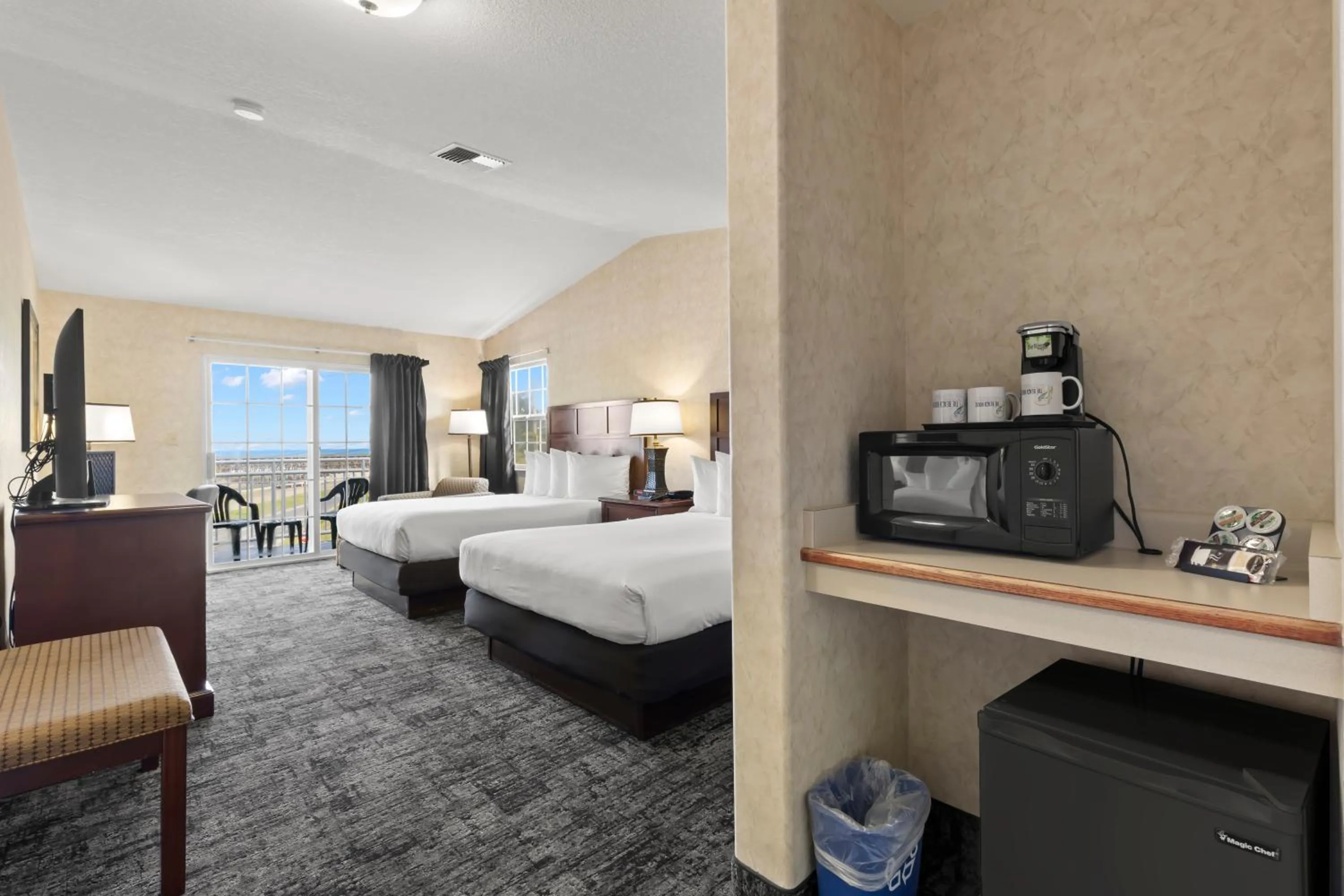 Bed in Beach House Inn