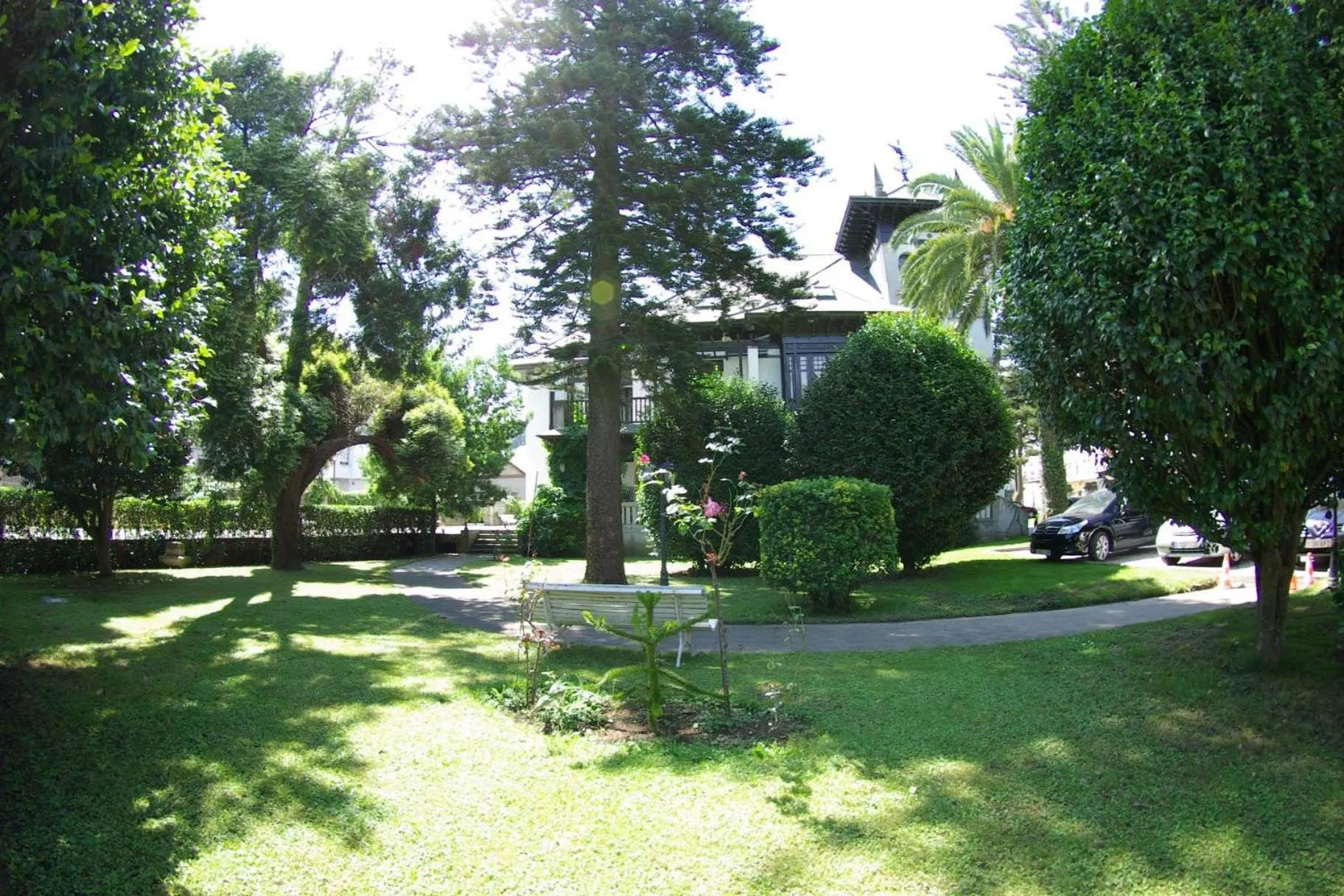 Day in Palacio Arias