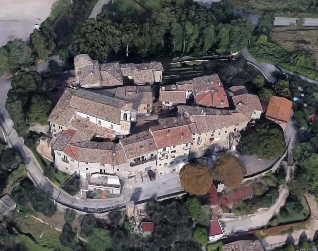 Bird's eye view, Bird's-eye View in La Casa di Zoe al borgo