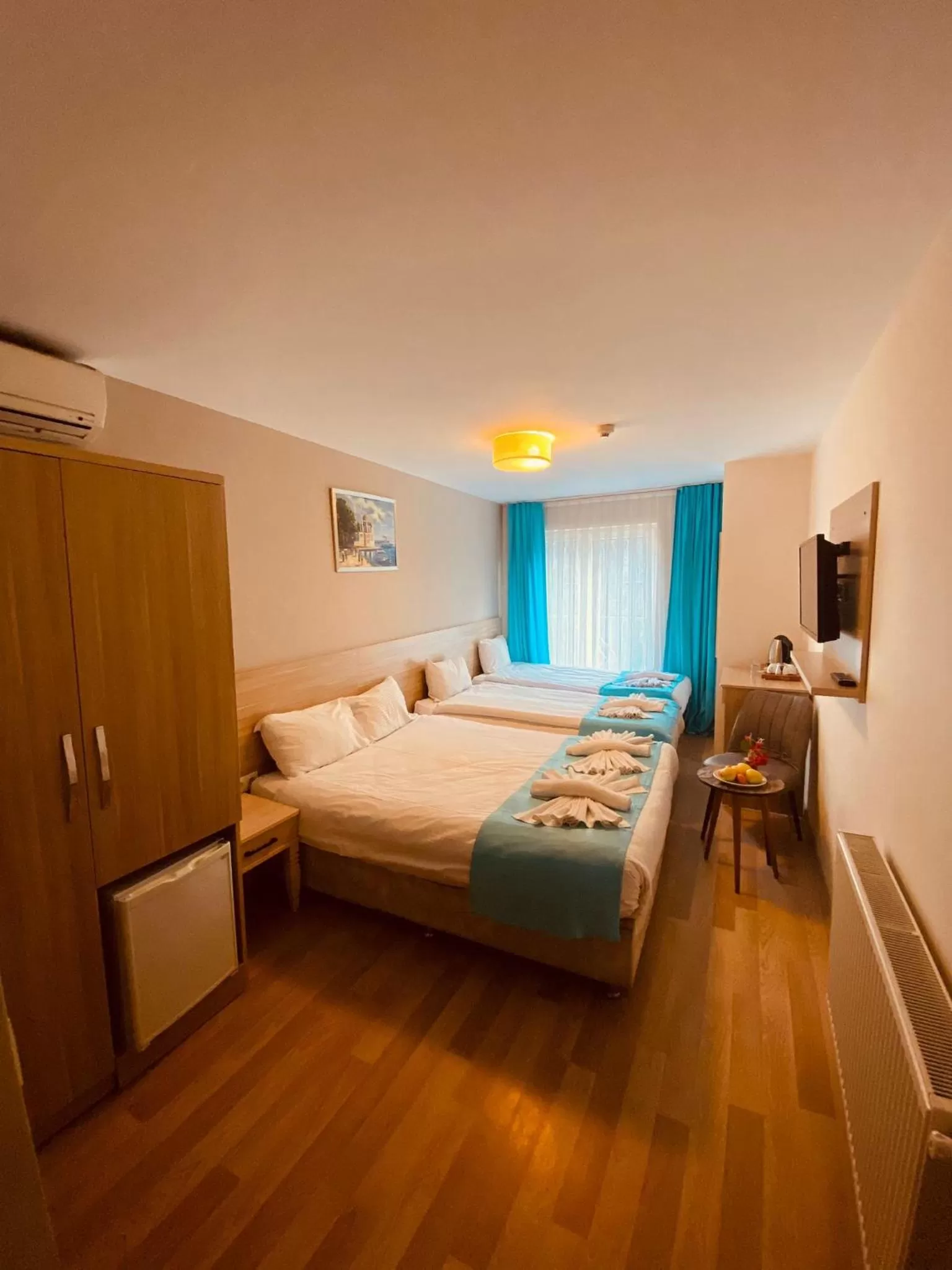Photo of the whole room, Bed in Asteria Hotel Sirkeci