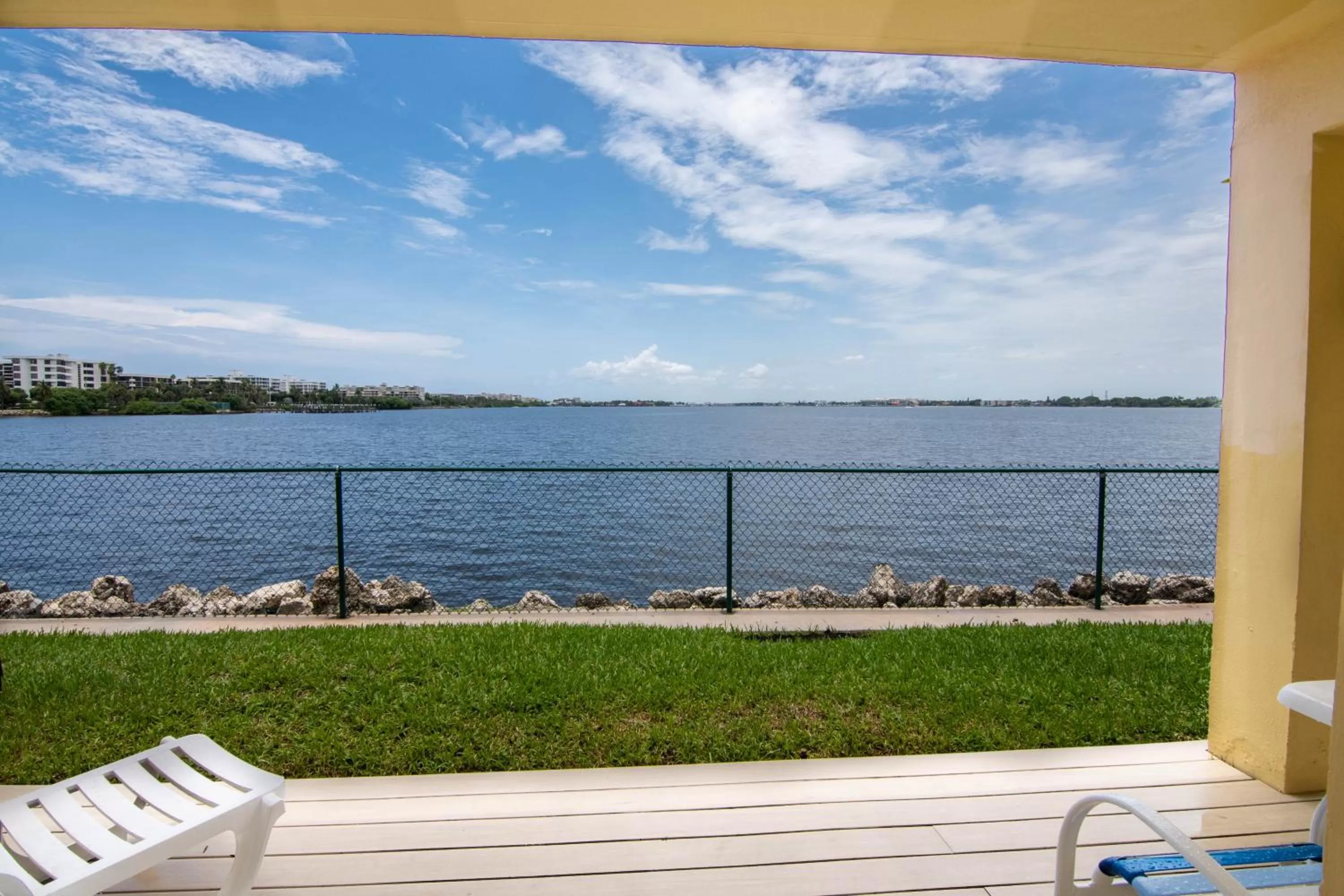 Palm Beach Waterfront Condos - Full Kitchens!