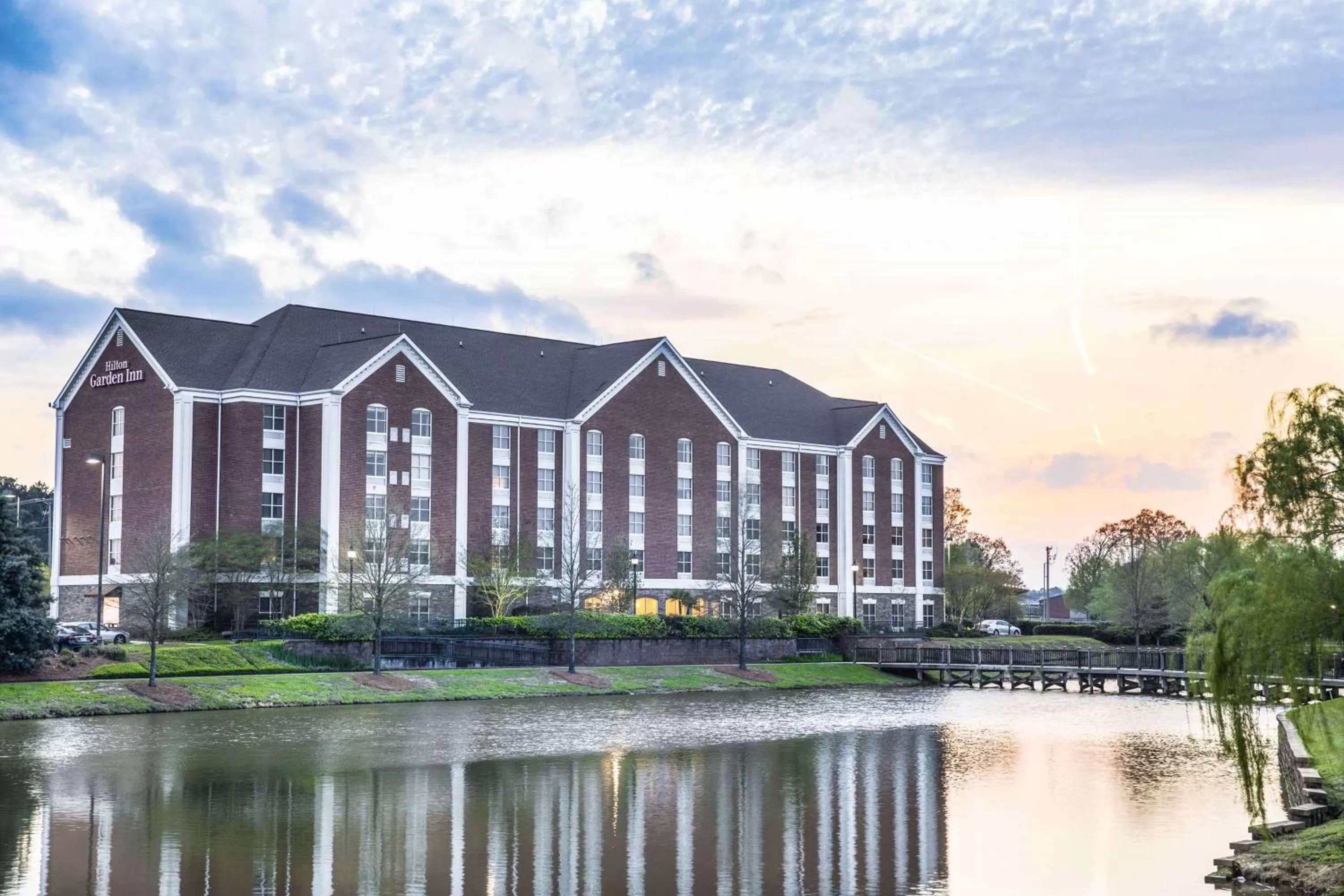 Property building in Hilton Garden Inn Jackson-Madison