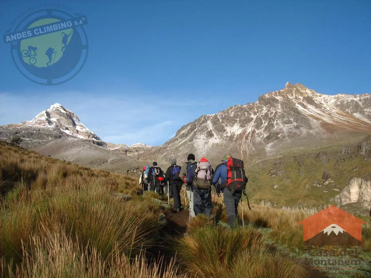 Hiking in Casa del Montañero