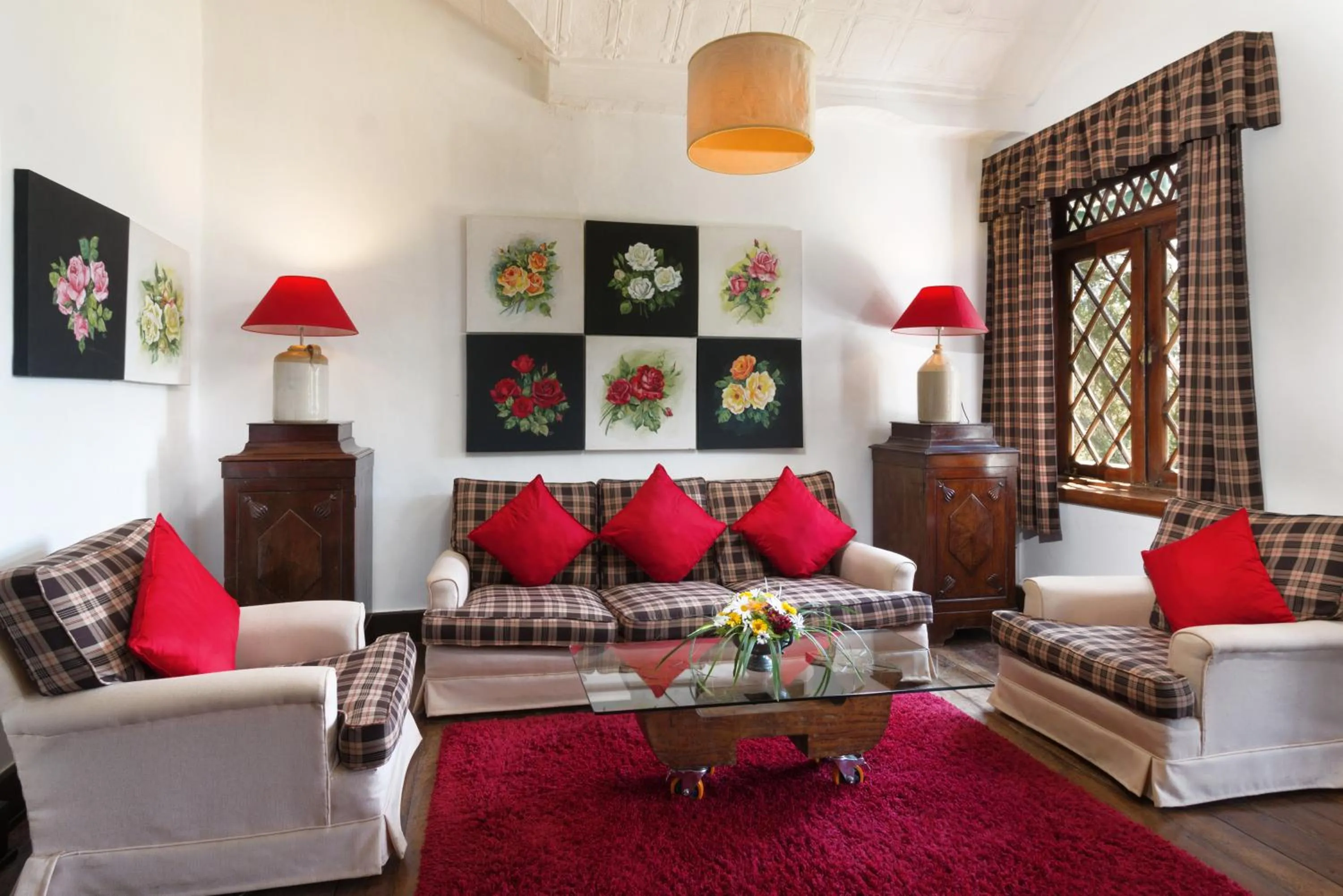 Communal lounge/ TV room in Scottish Planter Bungalow- Thema Collection