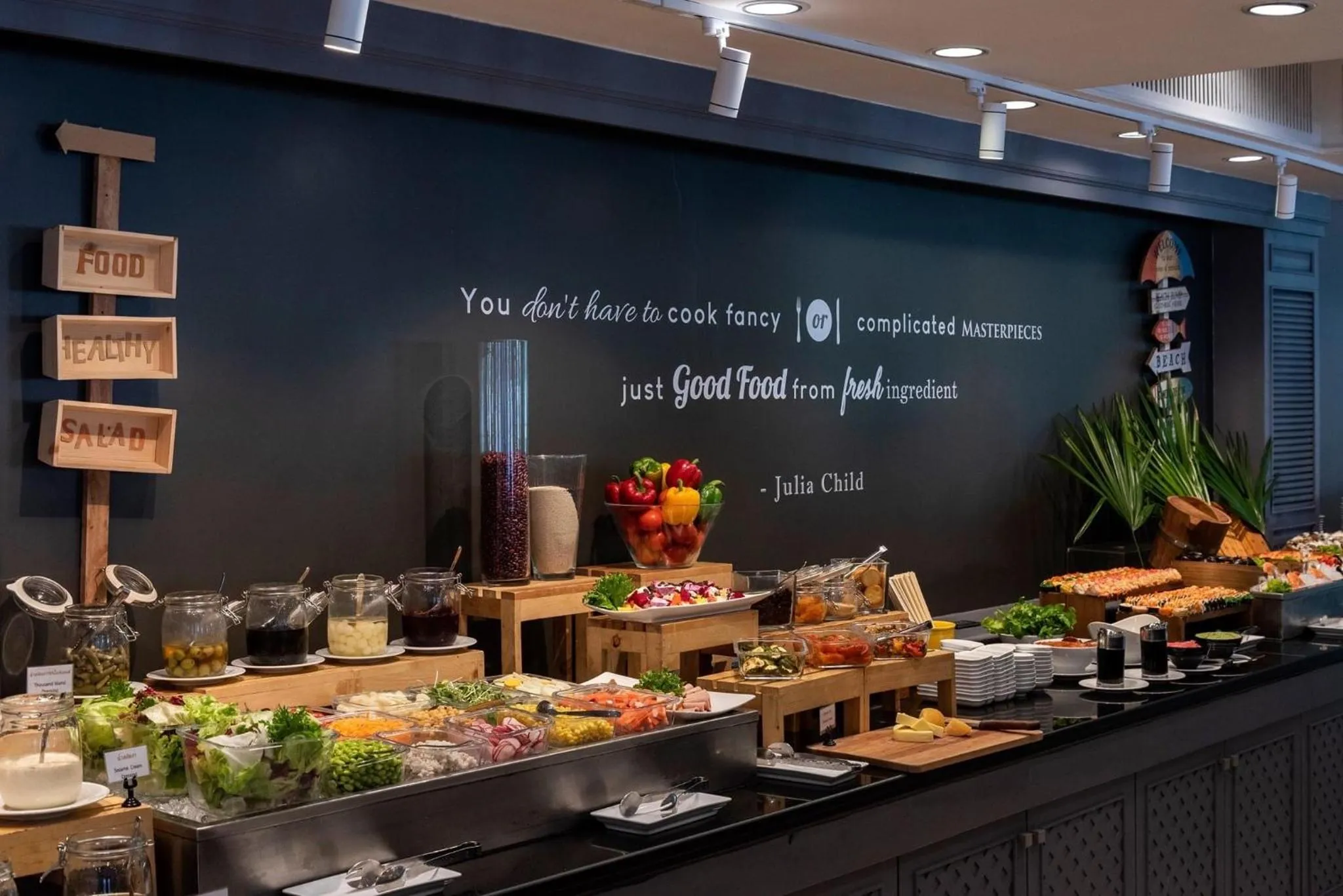 Restaurant/places to eat in SC Park Hotel