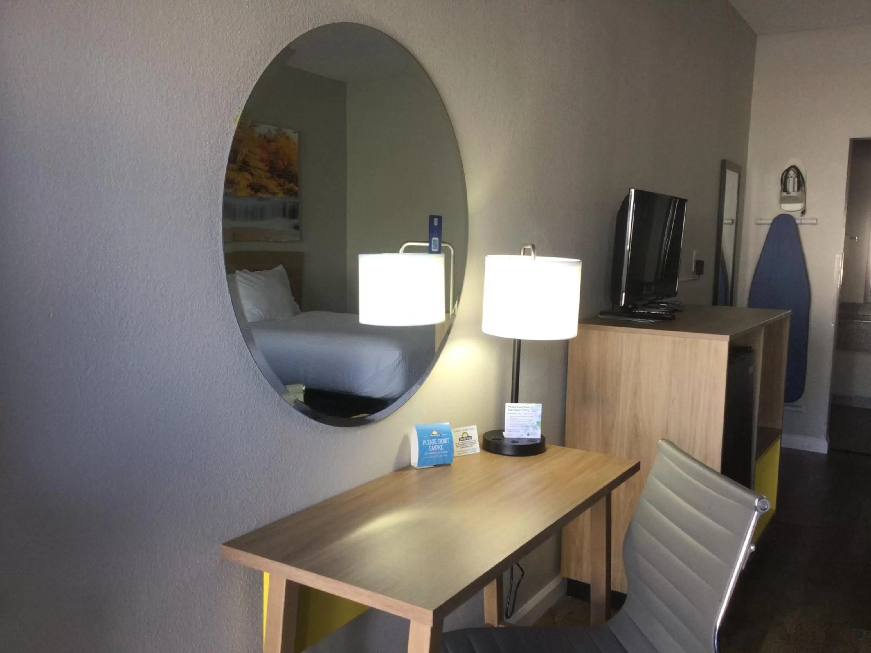 Guests in Days Inn by Wyndham Jackson