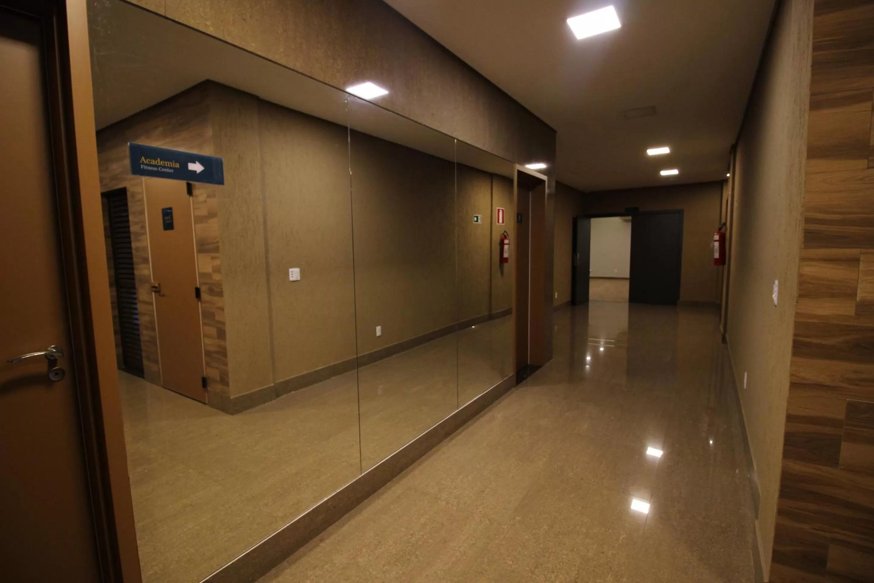 Lobby or reception in Impar Suites Barao de Cocais