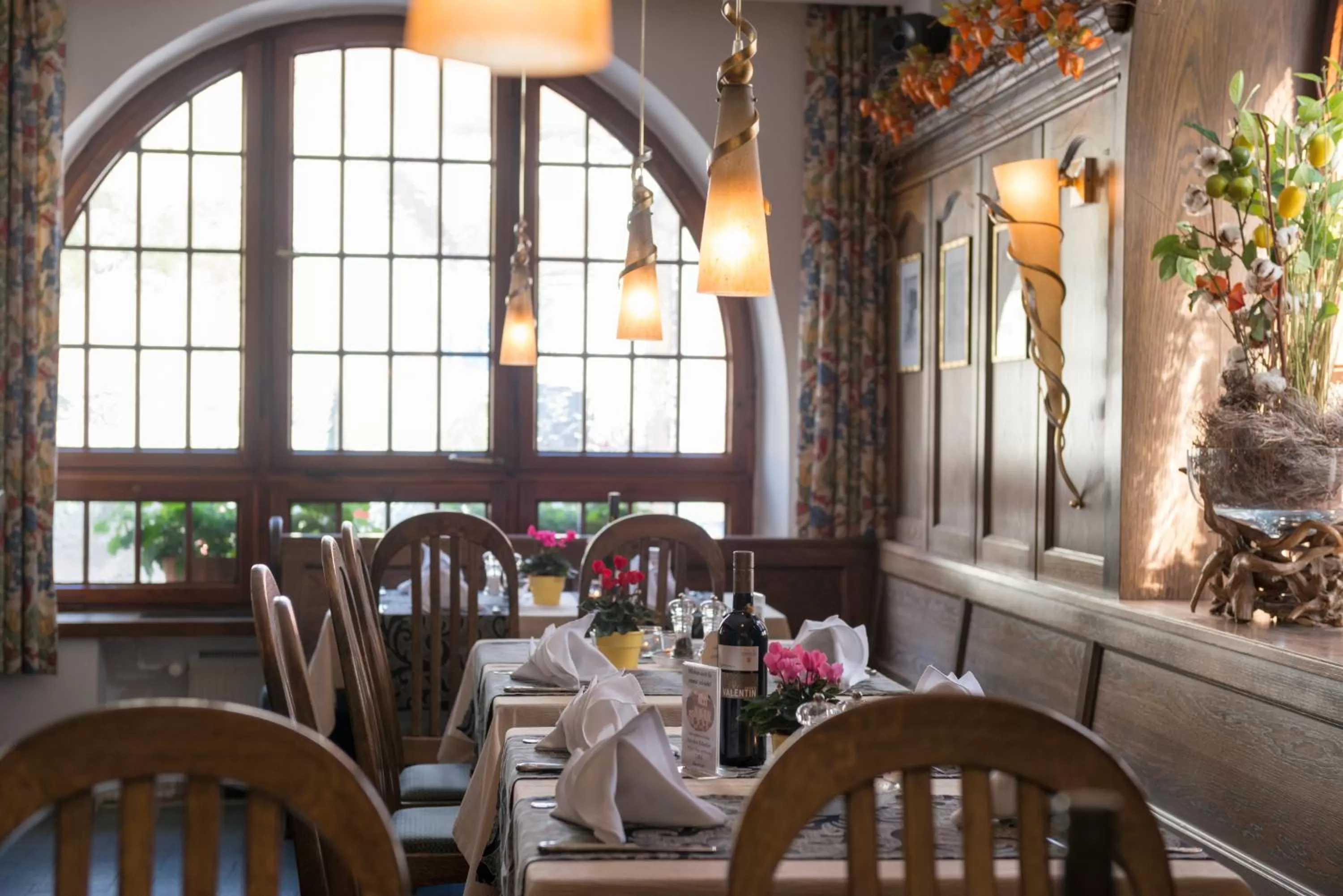 Restaurant/places to eat in Hotel Gasthof Zum Storch