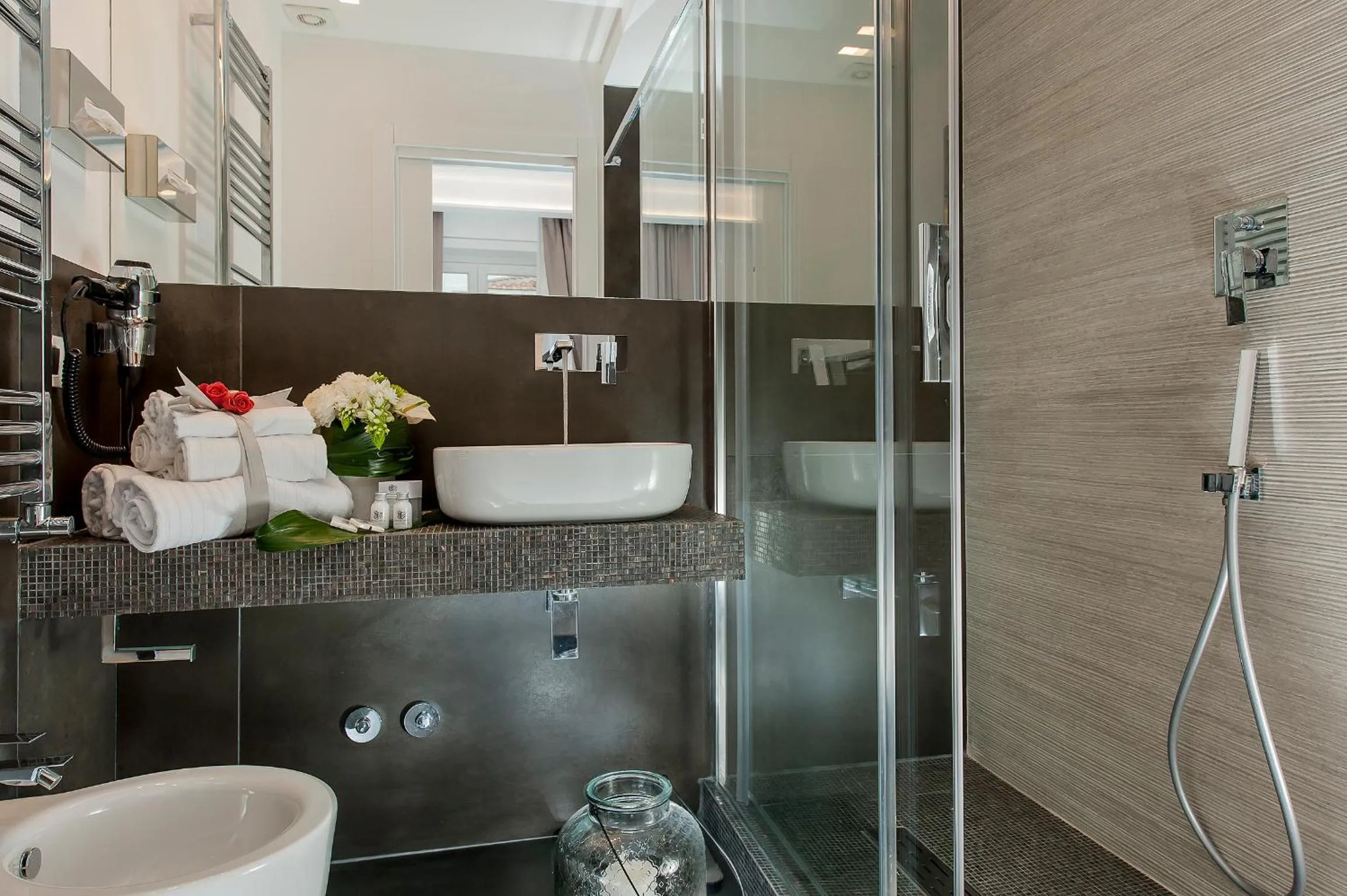 Bathroom in Vatican Style