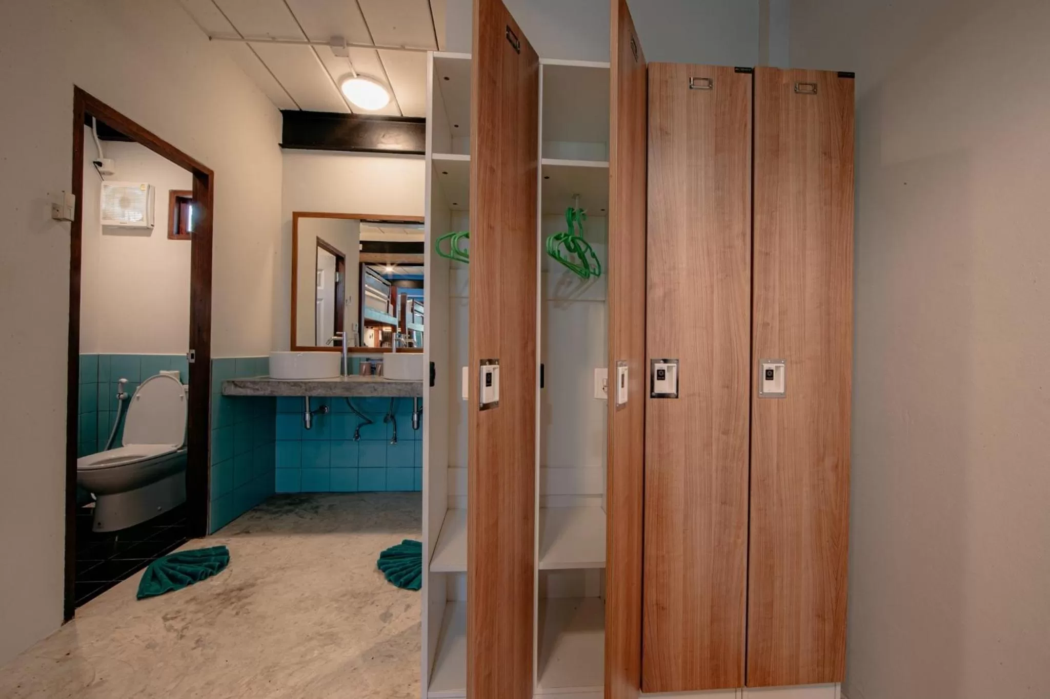 Toilet in The Stage-Koh Chang