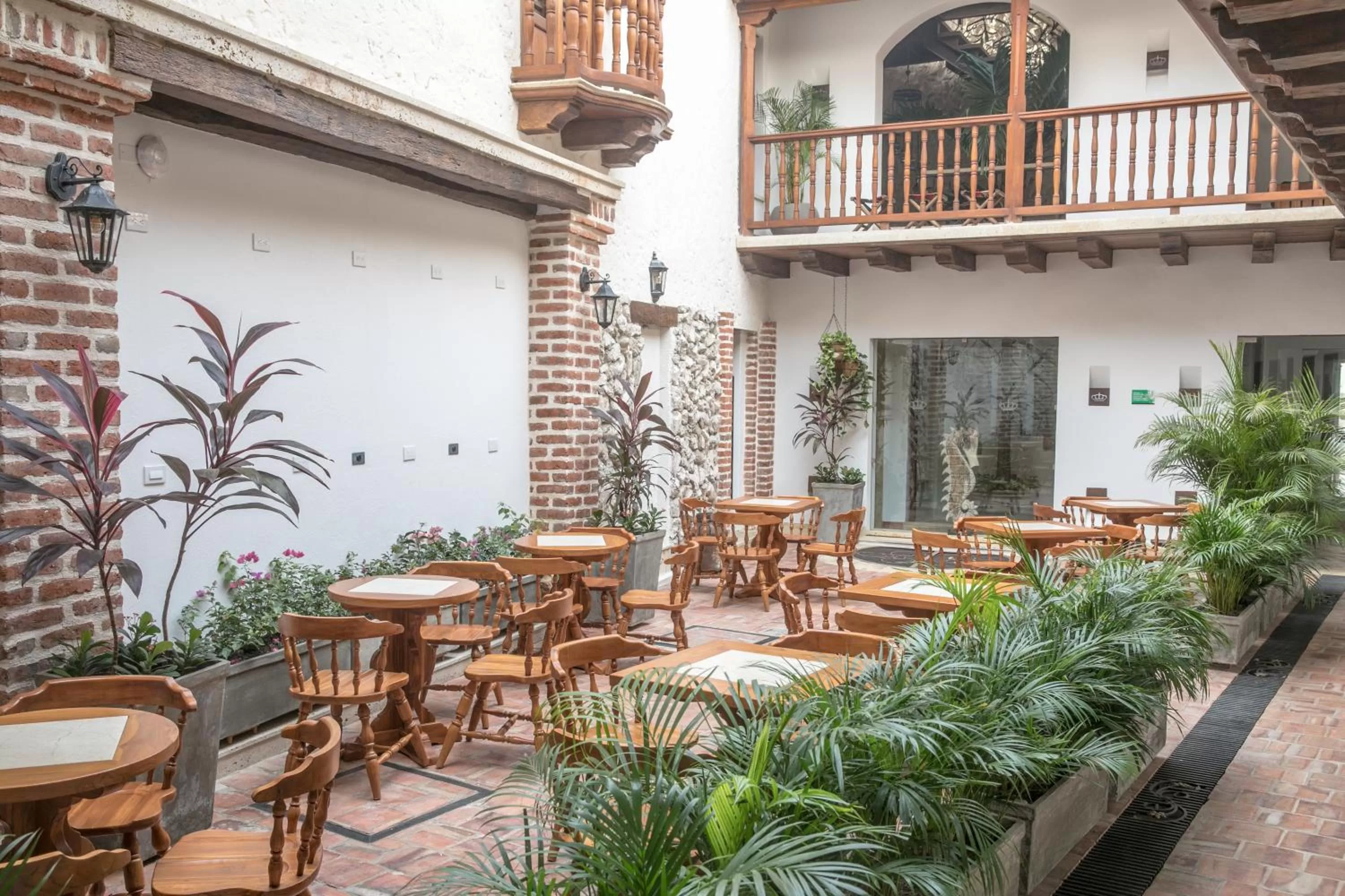 Restaurant/places to eat in Getsemani Cartagena Hotel