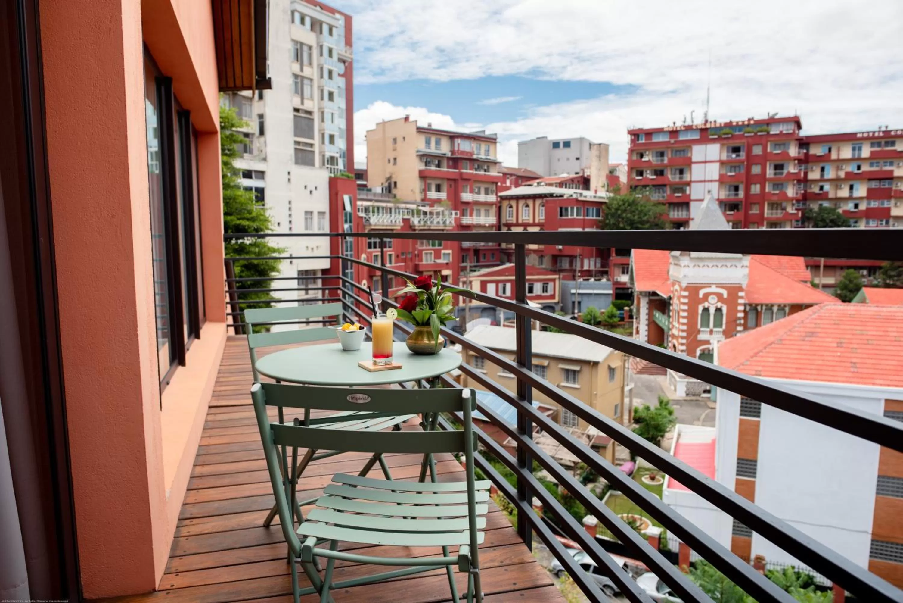 Property building in La Varangue