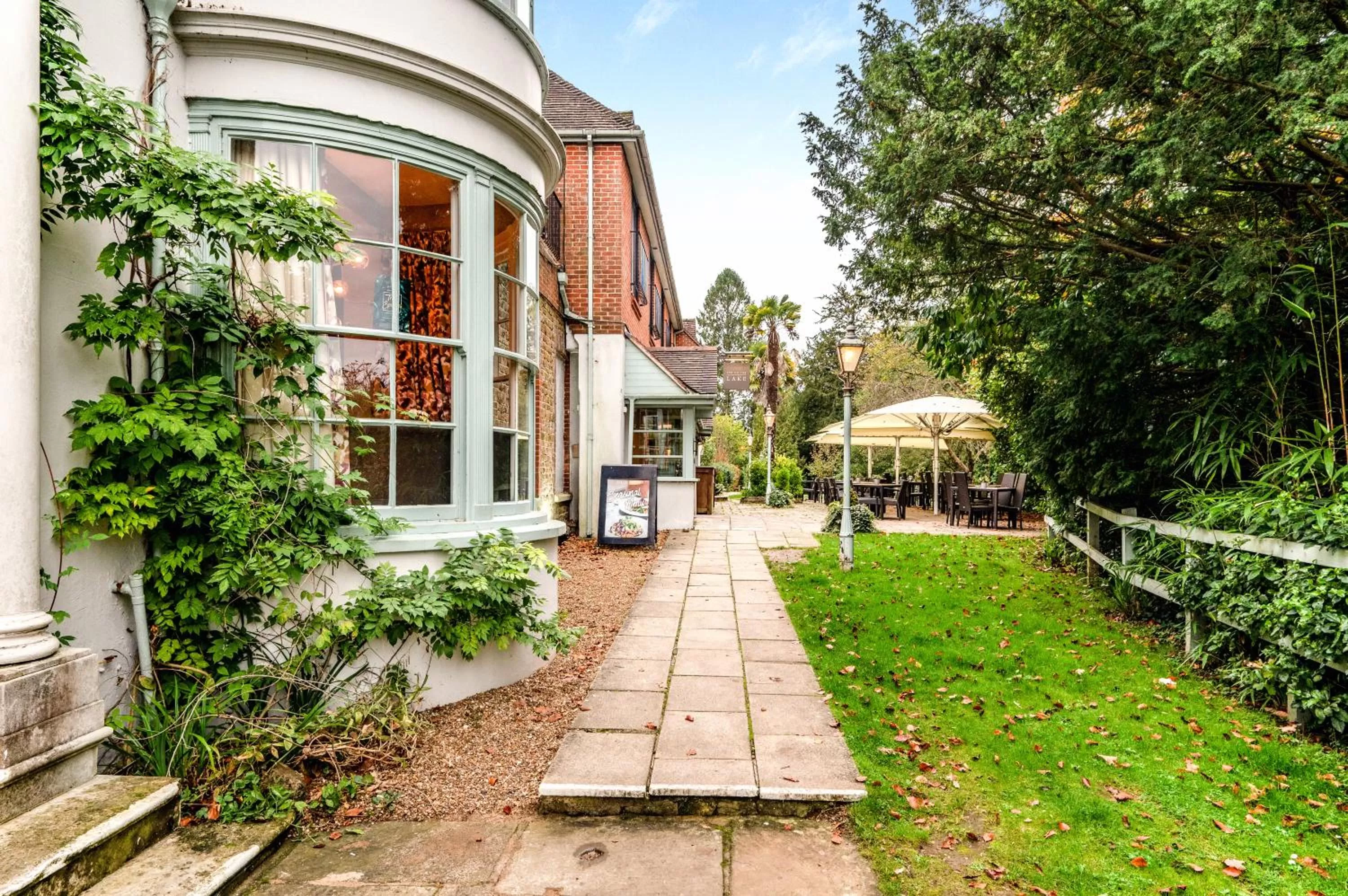Garden, Property Building in Inn on the Lake by Innkeeper's Collection