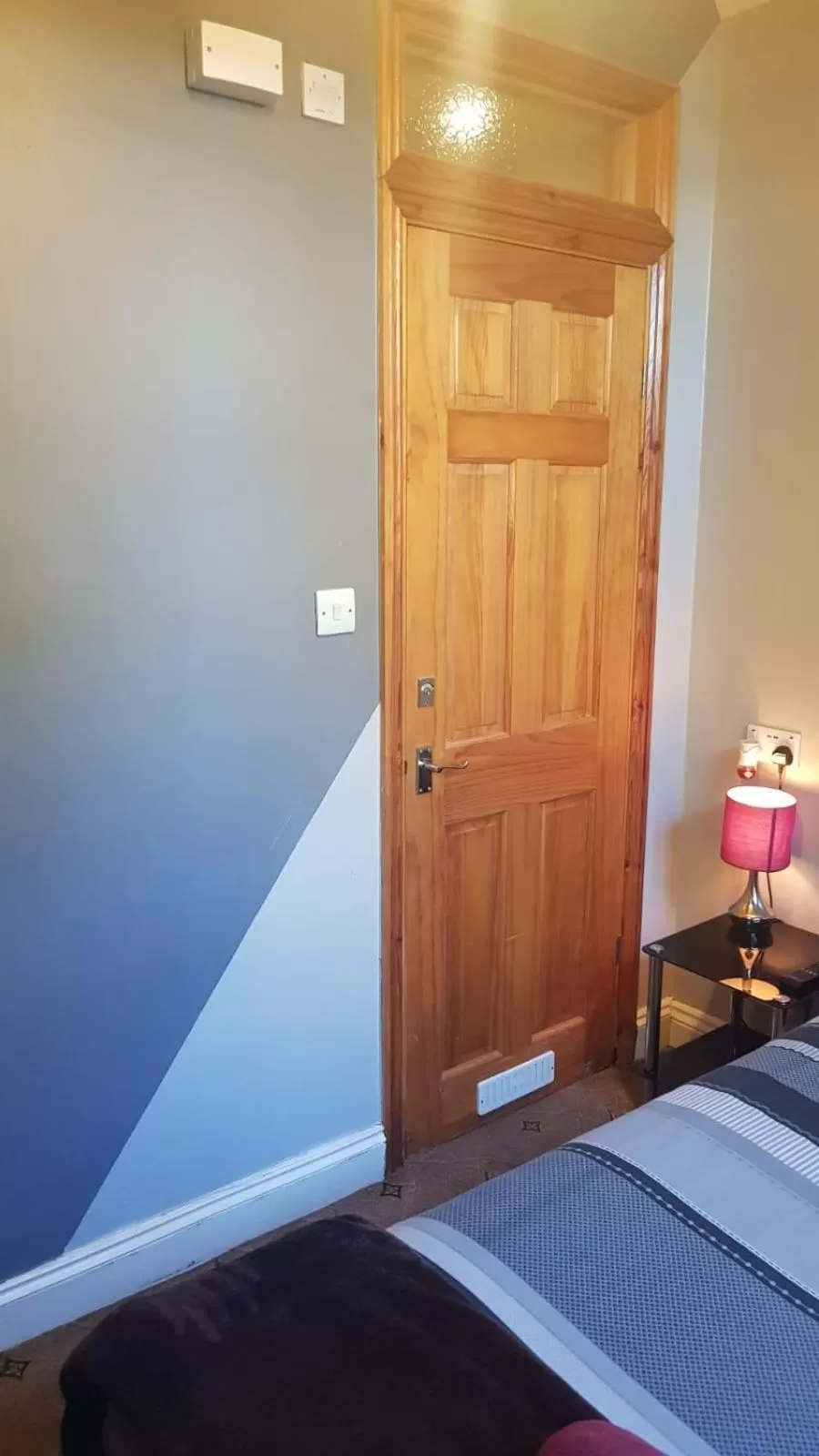 Bedroom, Bed in Hour Glass Hotel