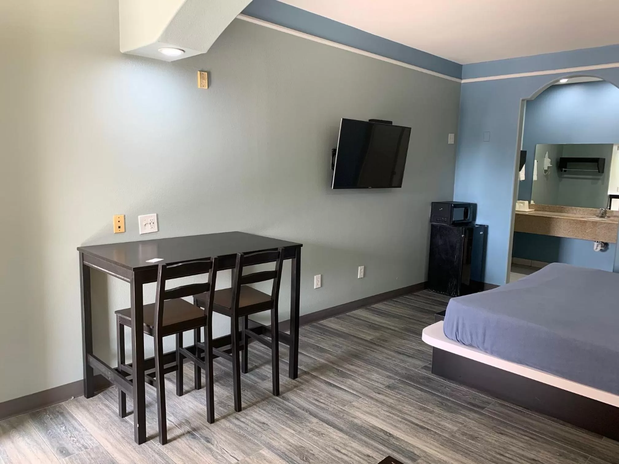 Bed in Crystal Suites