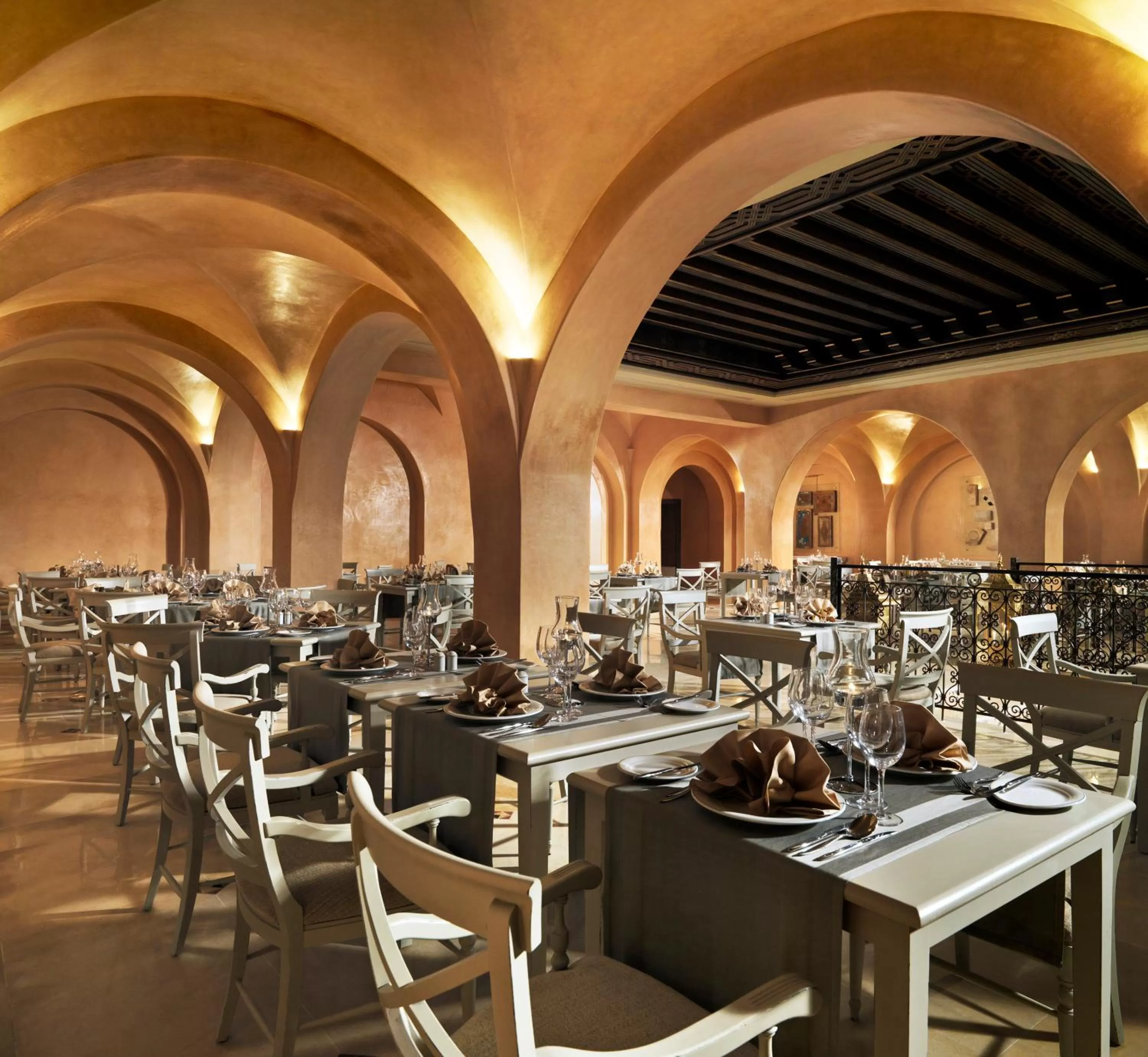 Restaurant/places to eat in Iberostar Selection Royal El Mansour
