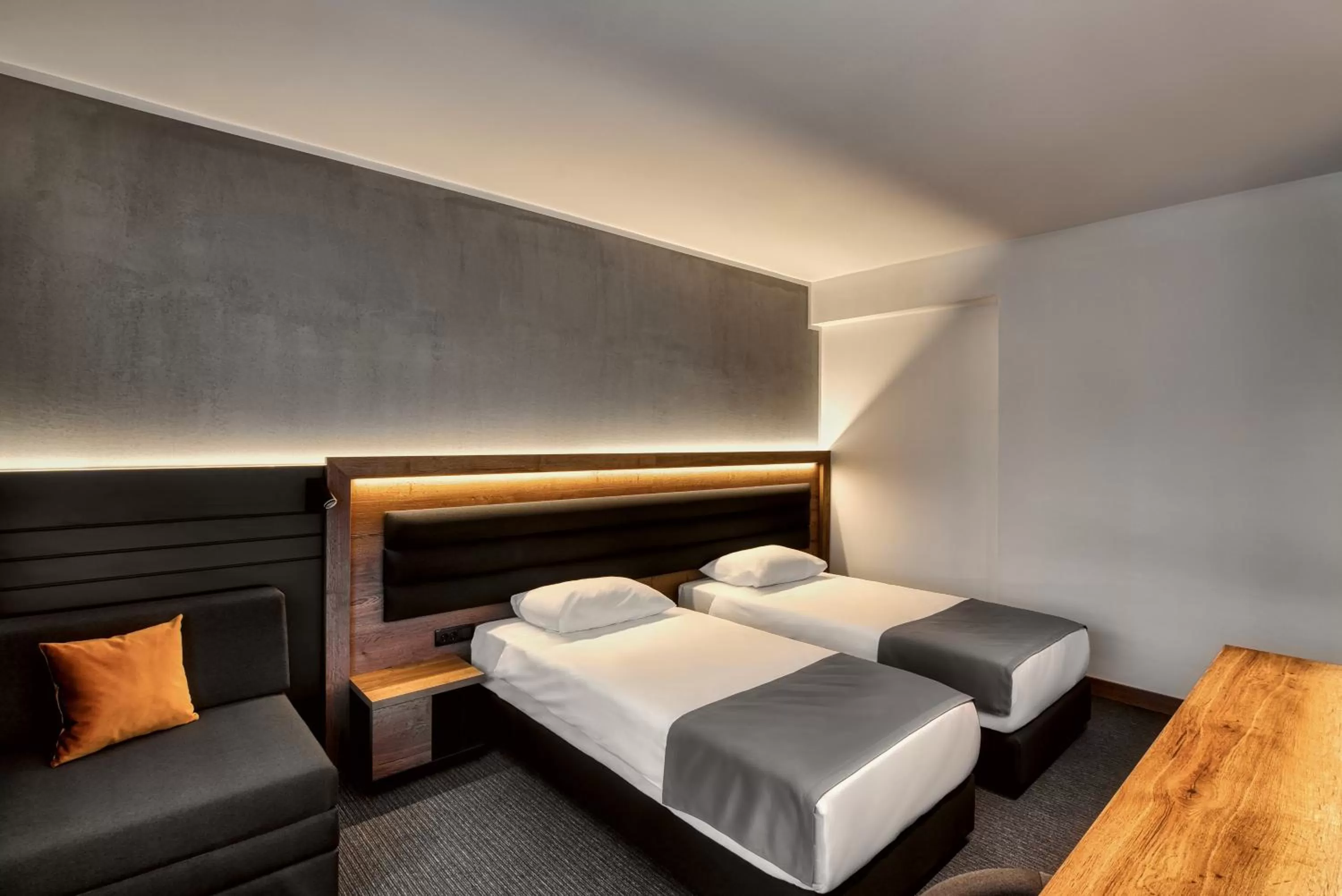 Bed in Hotel Aristos