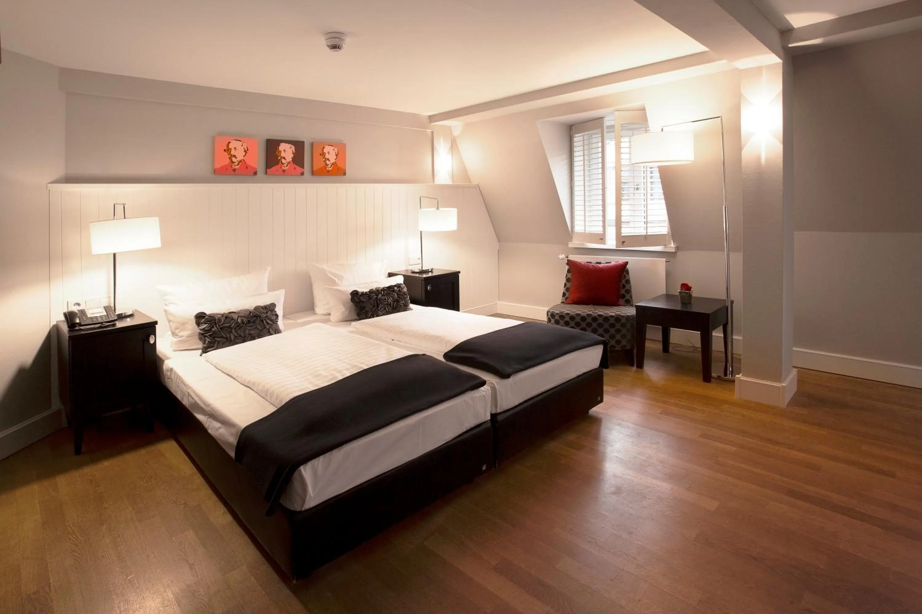 Photo of the whole room, Bed in Hotel Victoria