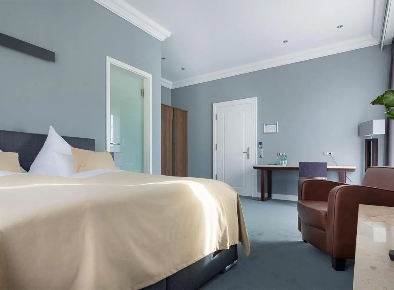 Photo of the whole room, Bed in anders Kontorhaus Hotel