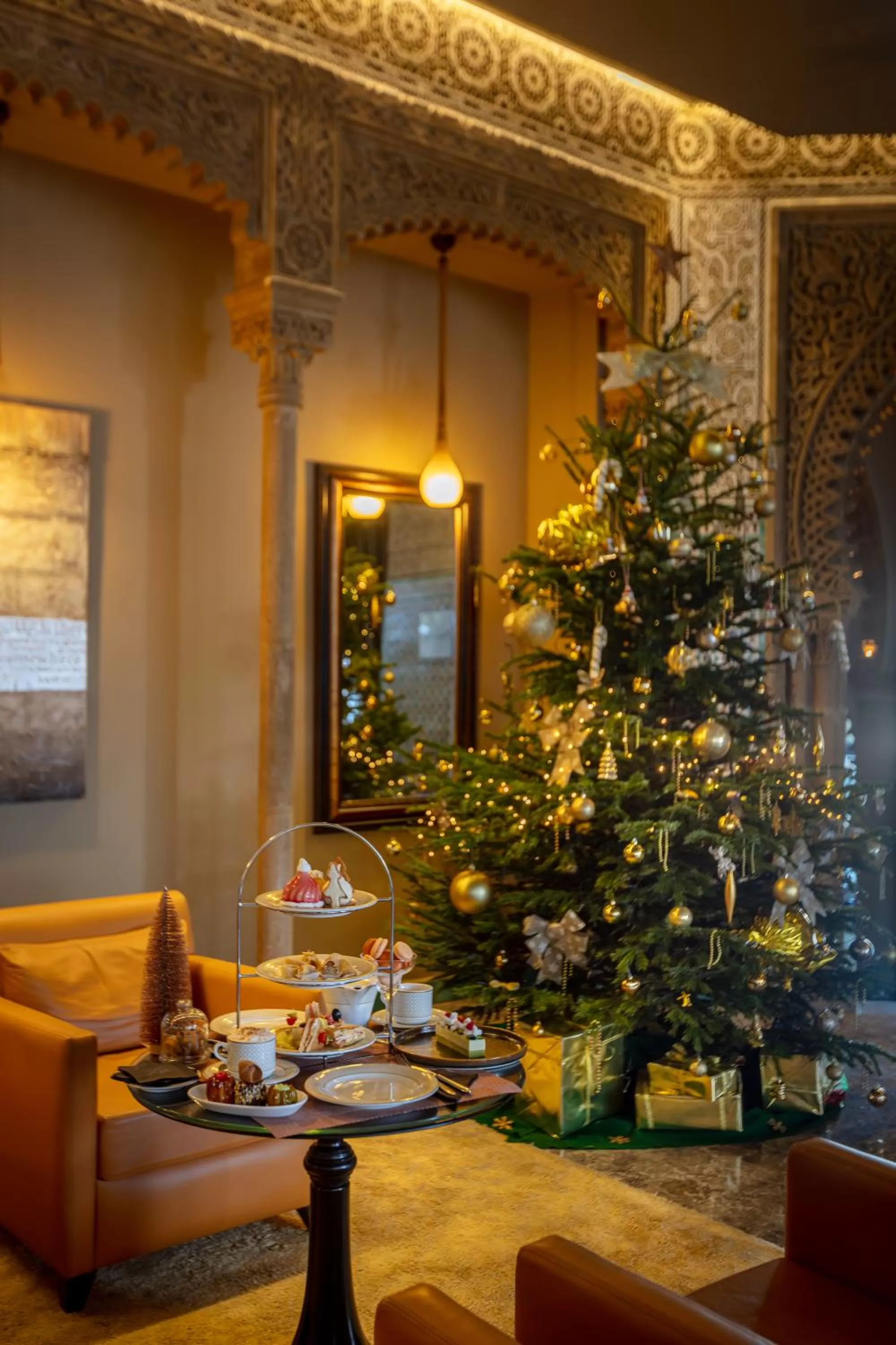 Food and drinks in La Tour Hassan Palace