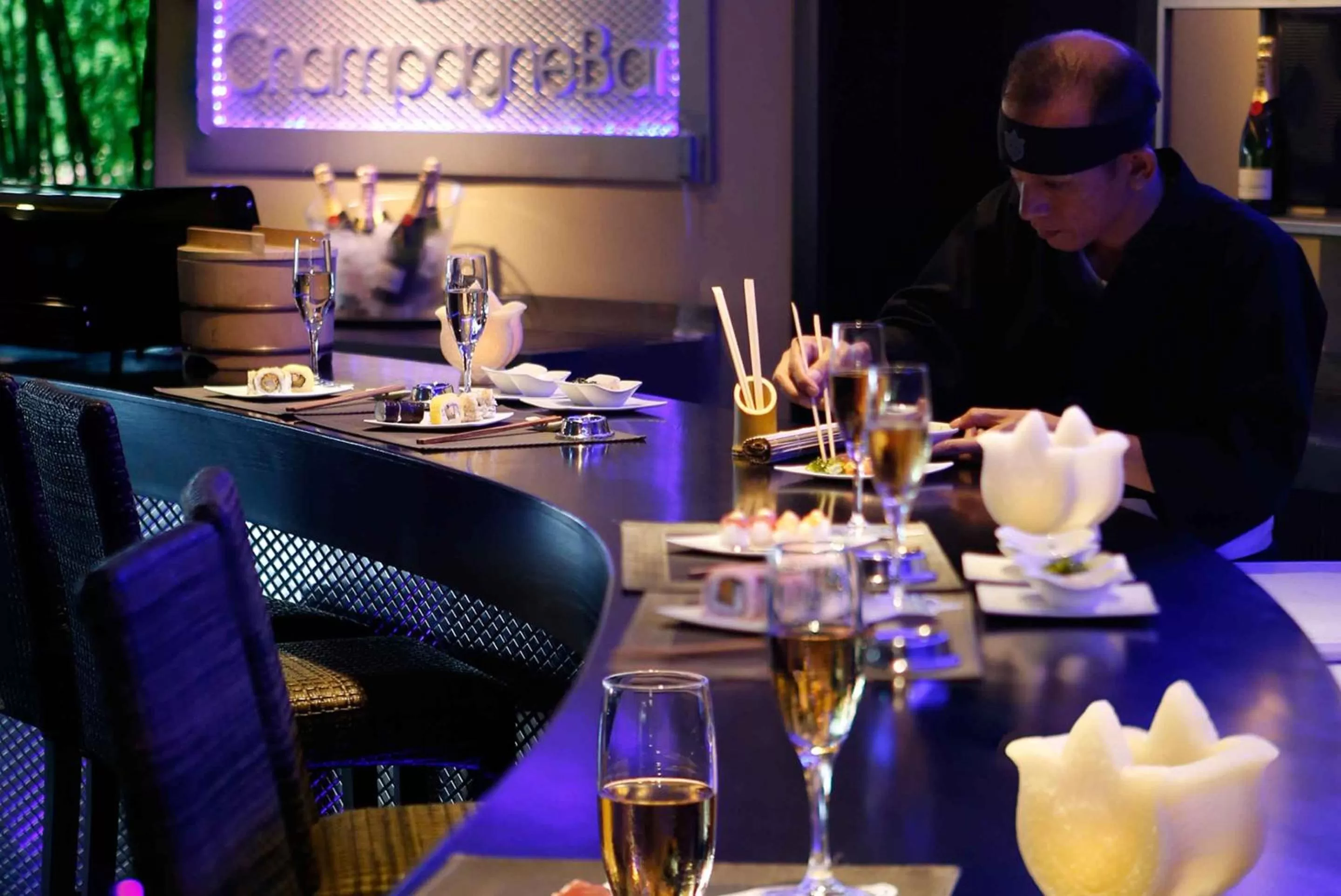 Restaurant/places to eat in Asia Gardens Hotel & Thai Spa, a Royal Hideaway Hotel