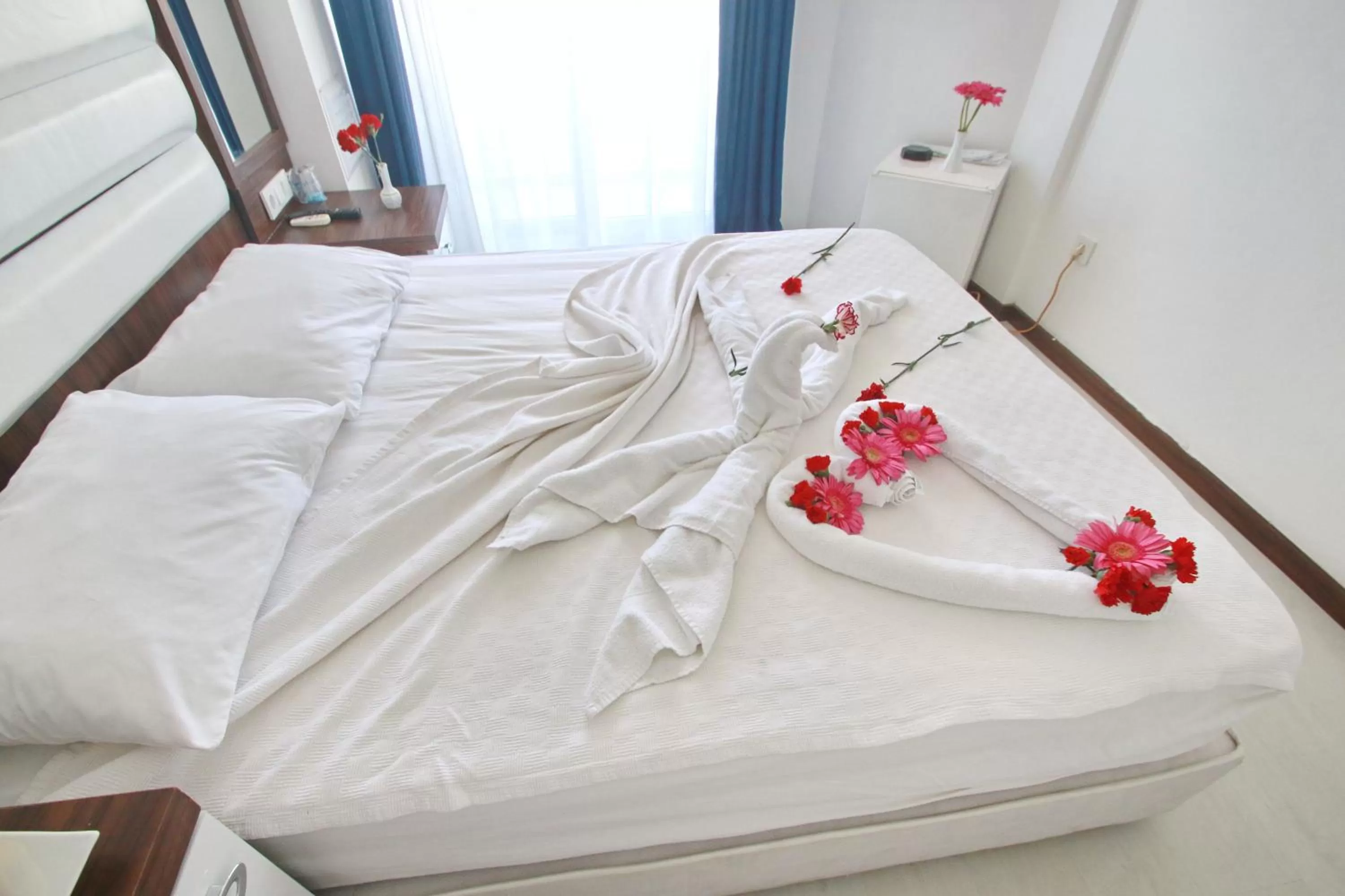 Bedroom, Bed in Asena Hotel