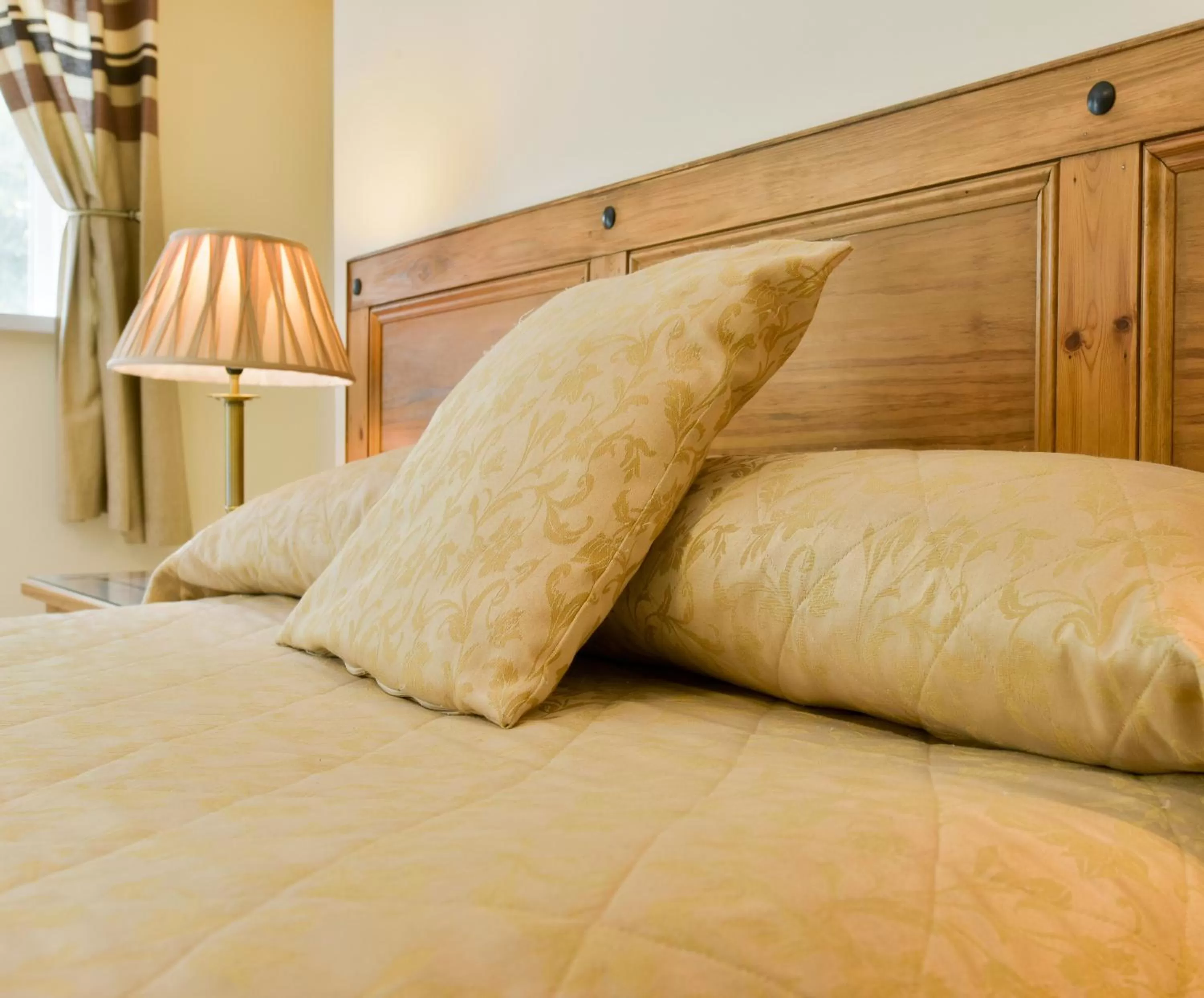 Bedroom, Bed in Edenhall Country Hotel