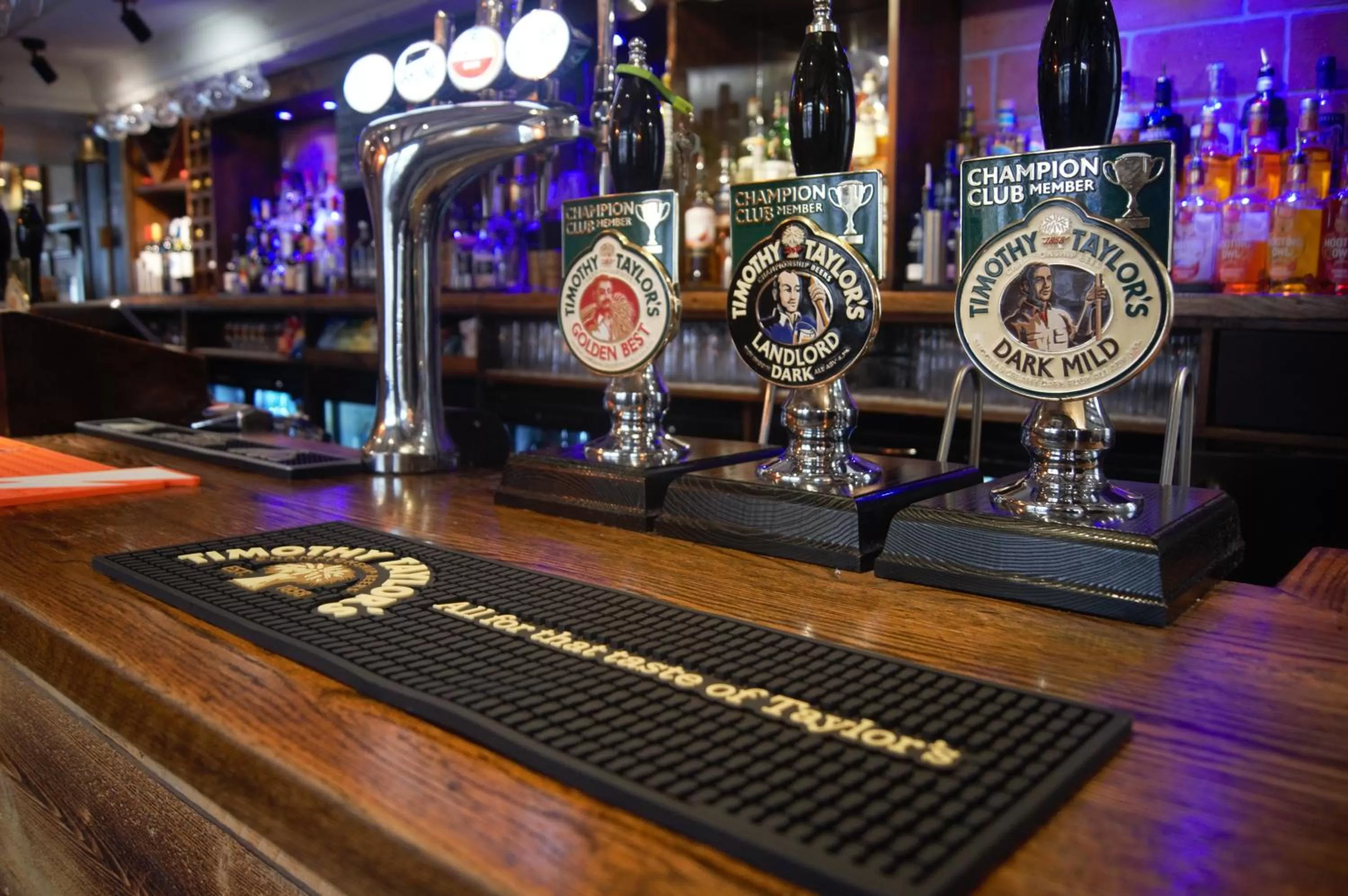 Lounge or bar in The Woolly Sheep Inn