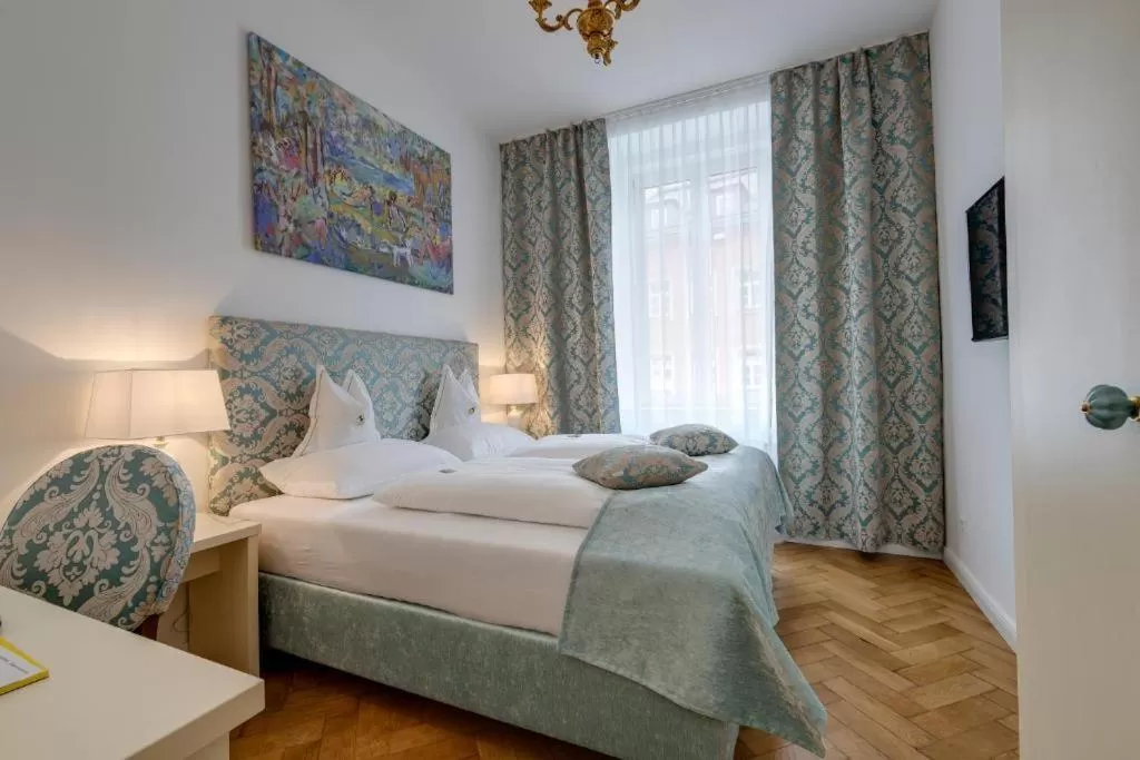 Premium Double Room in Boutique Hotel Goldenes Lamm