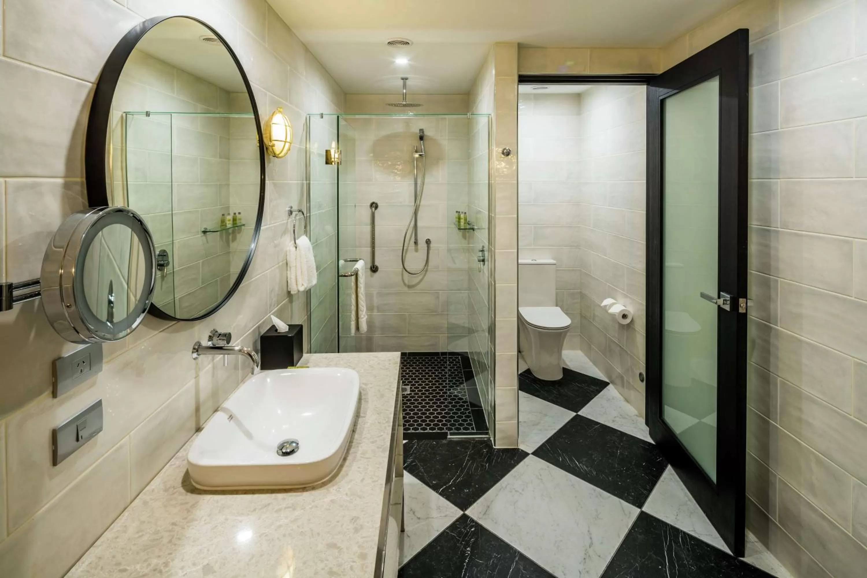 Bathroom in Doubletree By Hilton Wellington