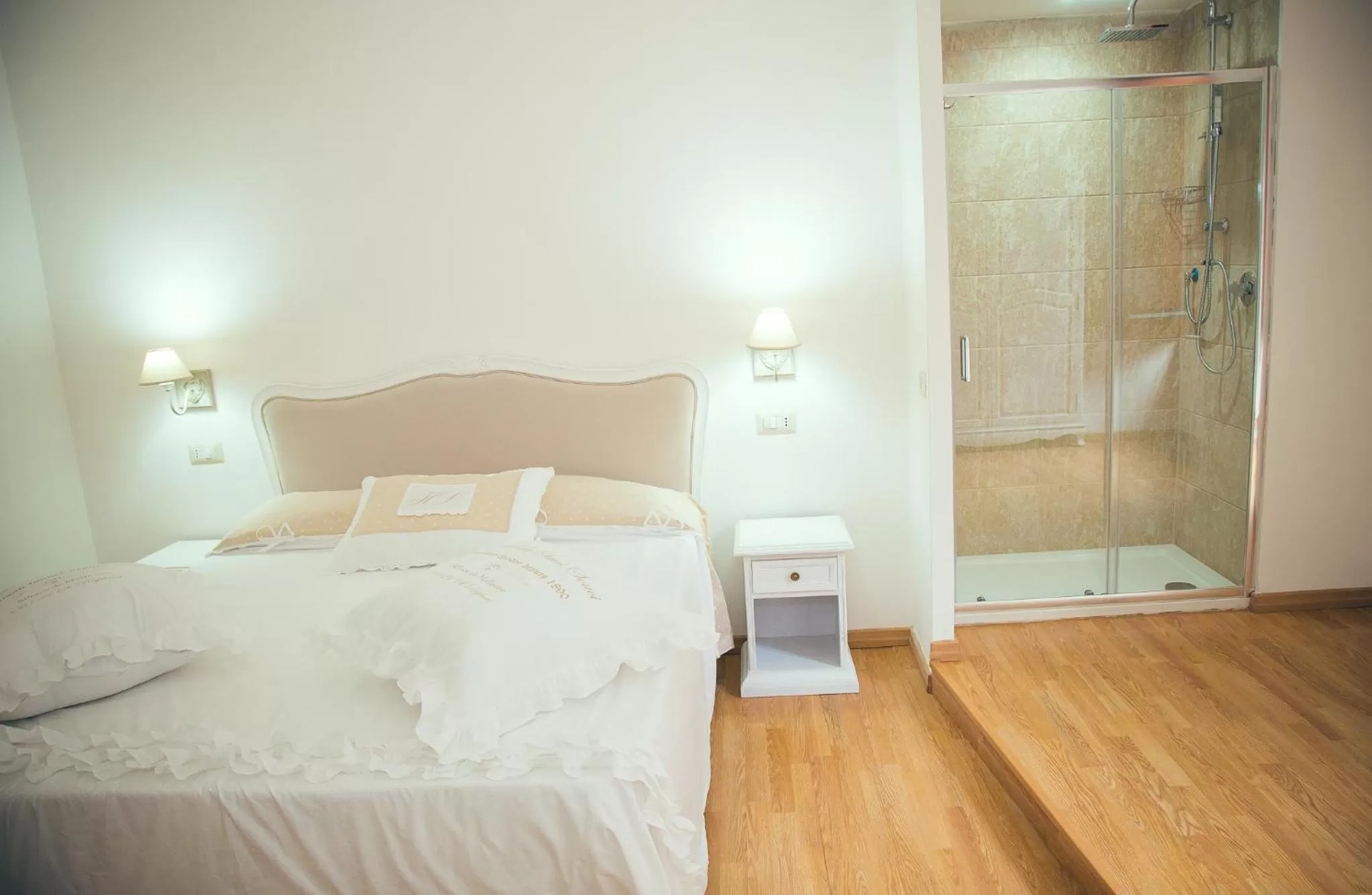 Bedroom, Bed in I Racconti di Partenope