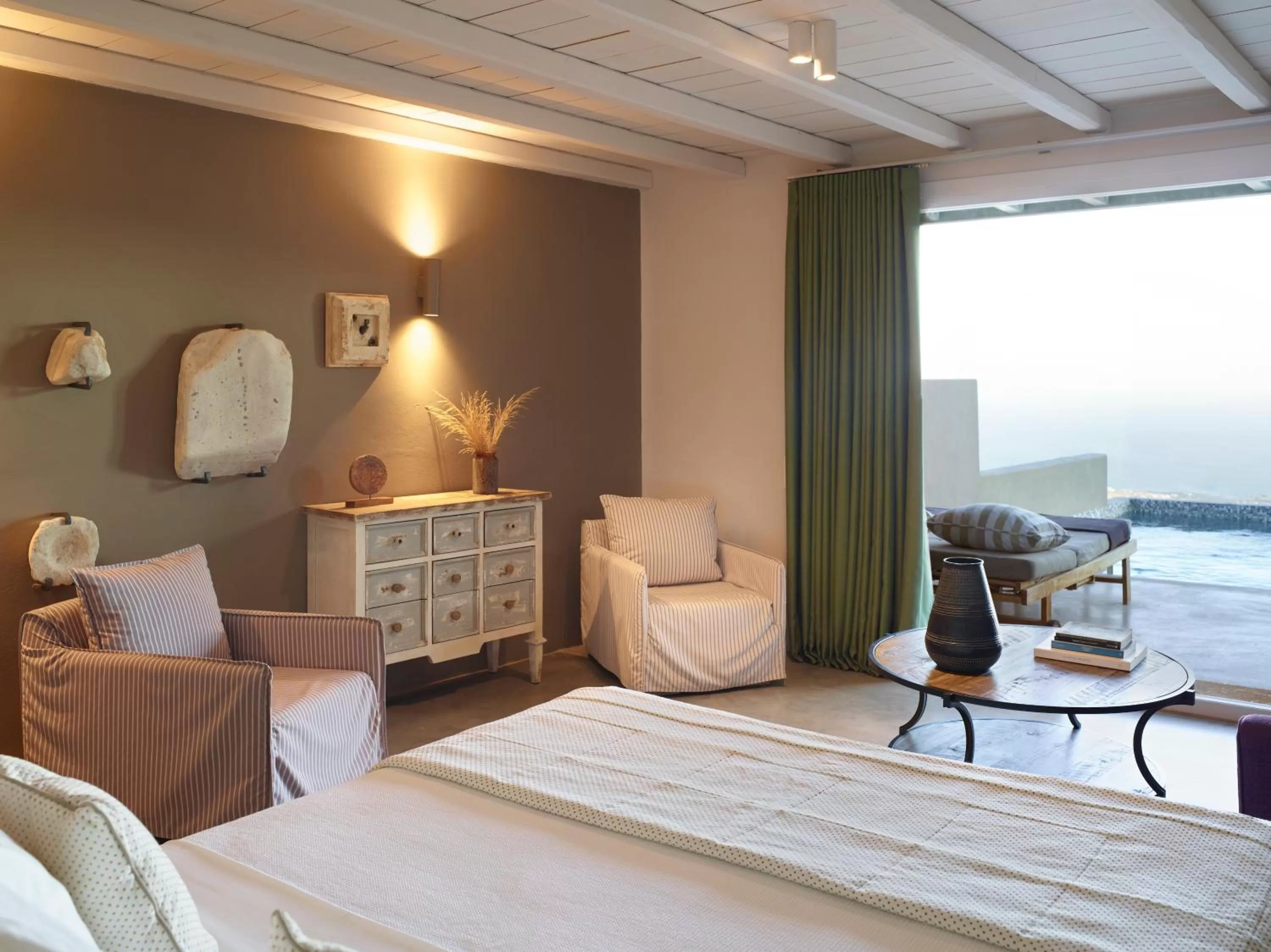 Balcony/Terrace, Bed in Aeolis Tinos Suites