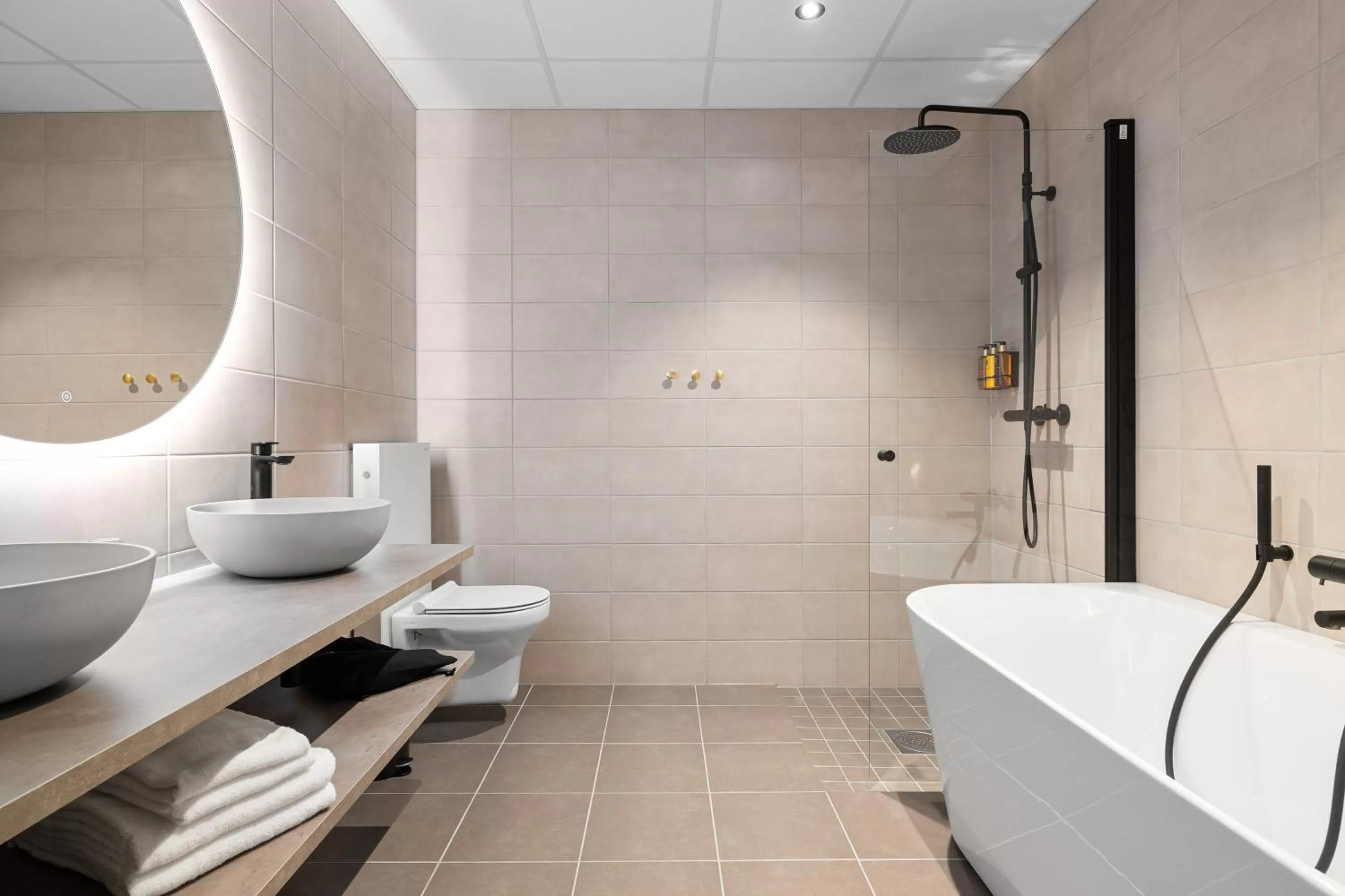 Shower in Hotell Jæren