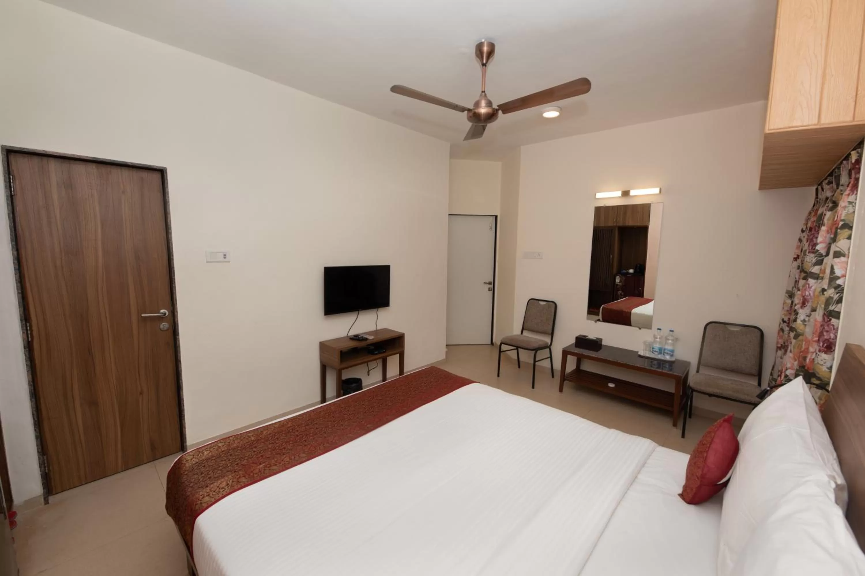 TV and multimedia in Bella Vista Mahabaleshwar