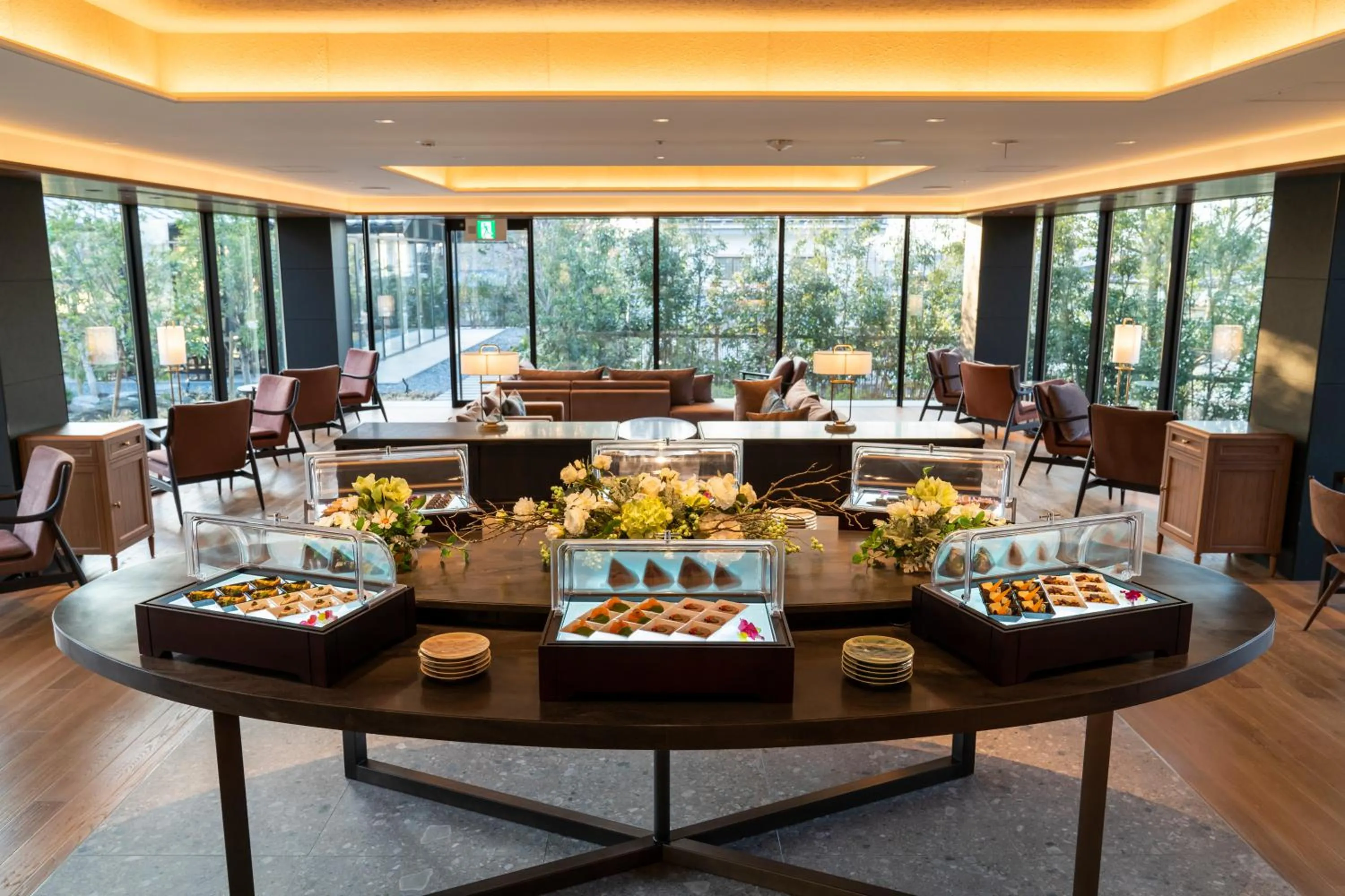 Lounge or bar in The Hotel Seiryu Kyoto Kiyomizu - a member of the Leading Hotels of the World-