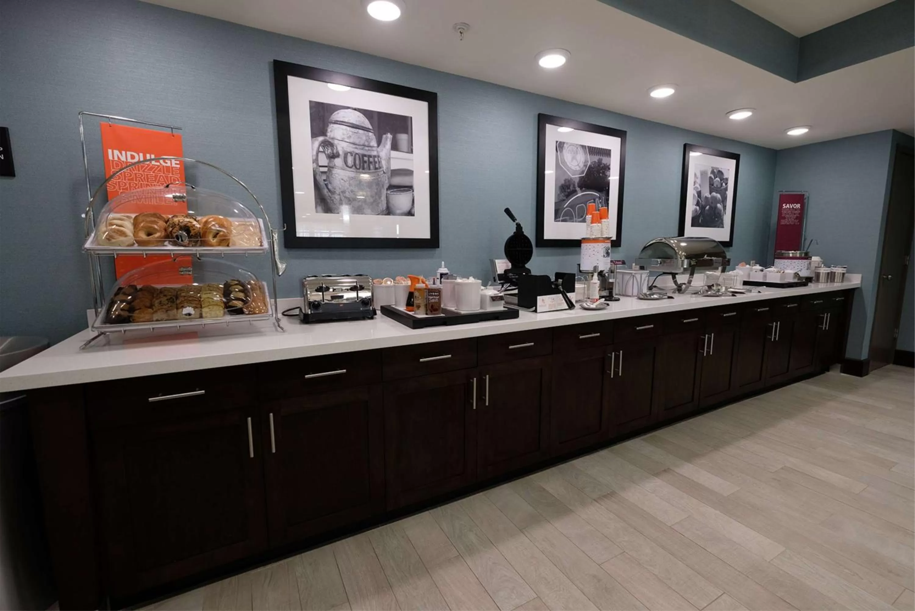 Dining area in Hampton Inn Searcy Arkansas