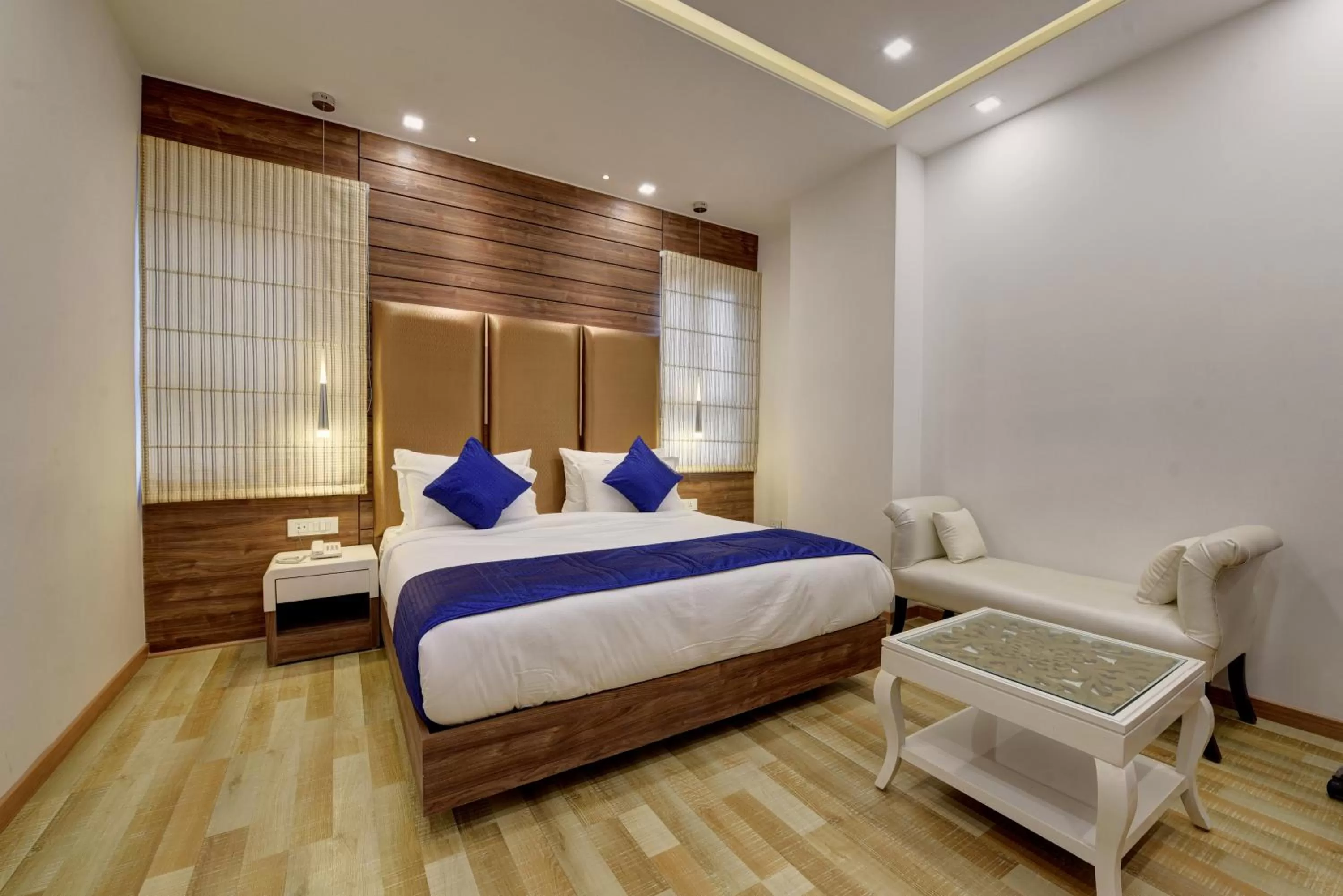 Photo of the whole room, Bed in GOLDEN TREE