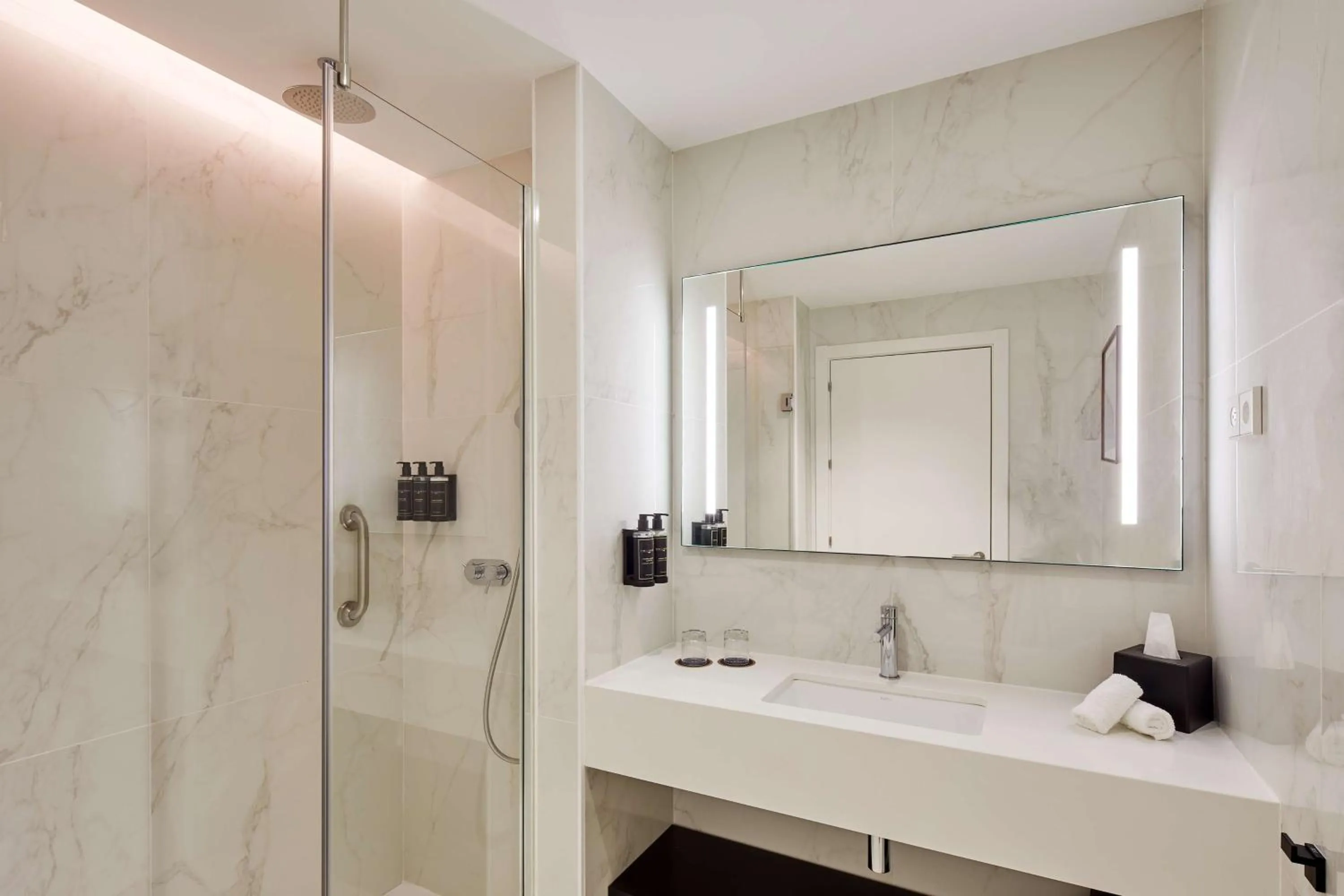 Bathroom in Via Sants Hotel Barcelona, Tapestry Collection By Hilton