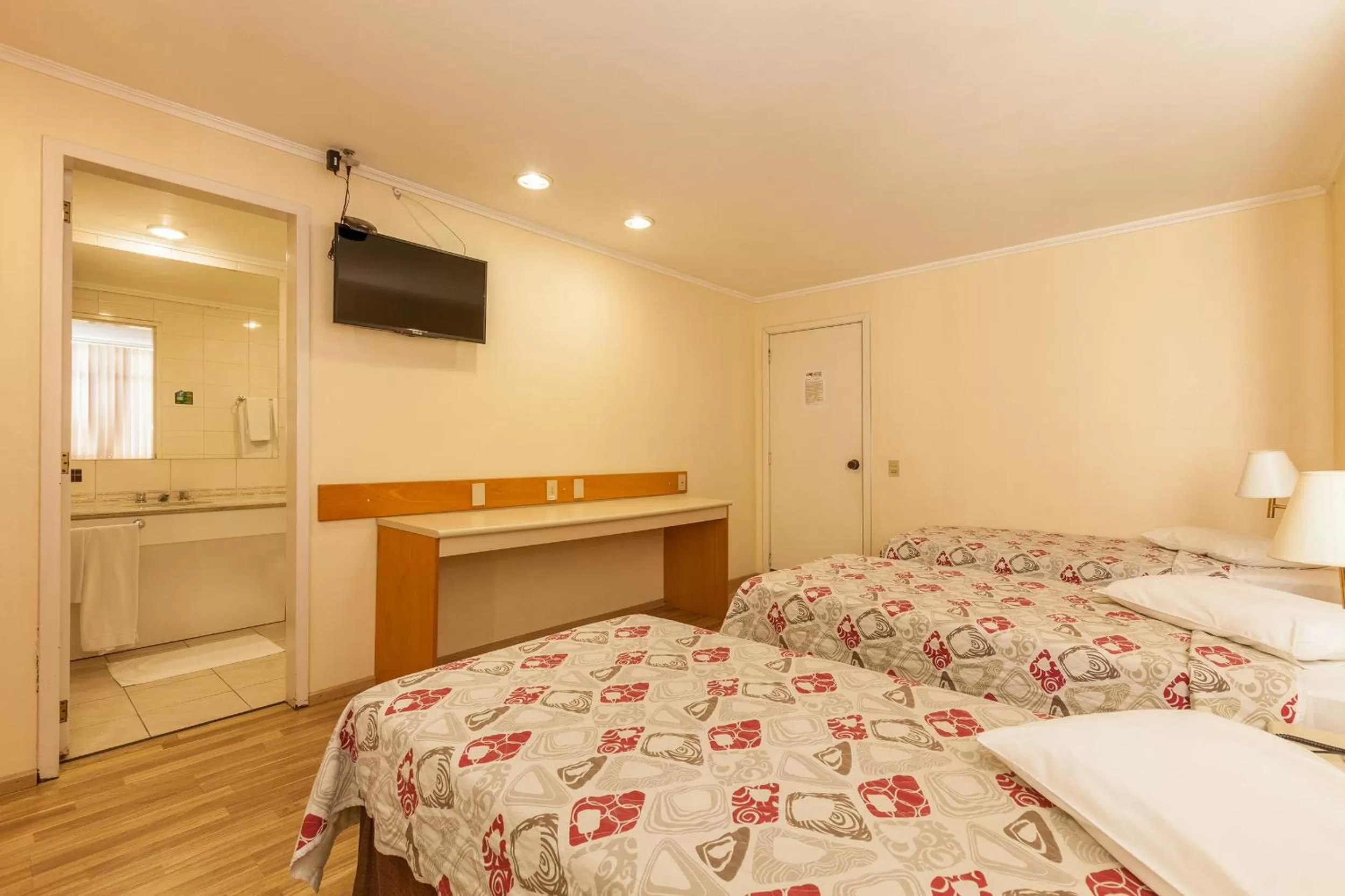 Bed in Tri Hotel Smart Caxias