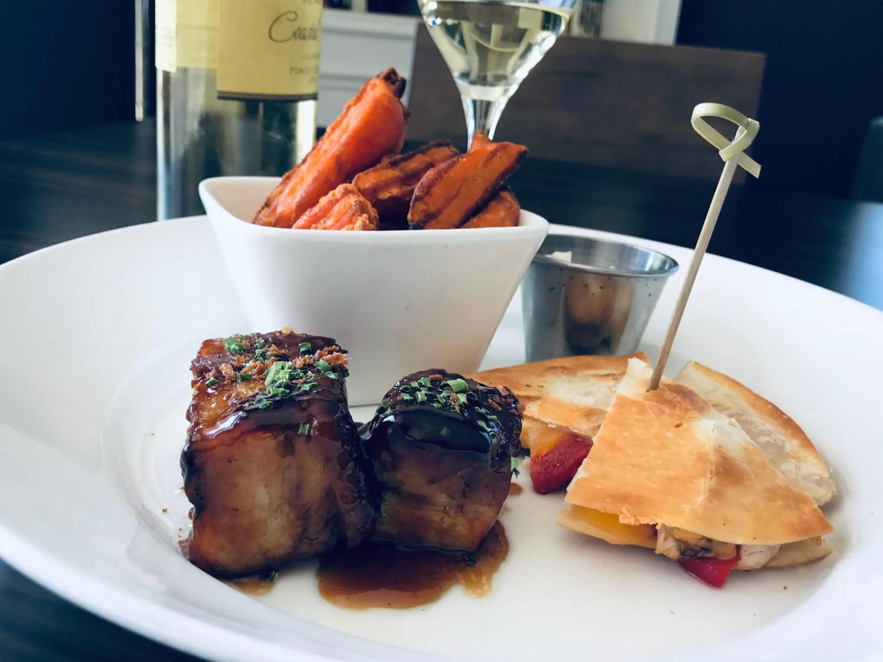 Restaurant/places to eat in Crowne Plaza Syracuse by IHG