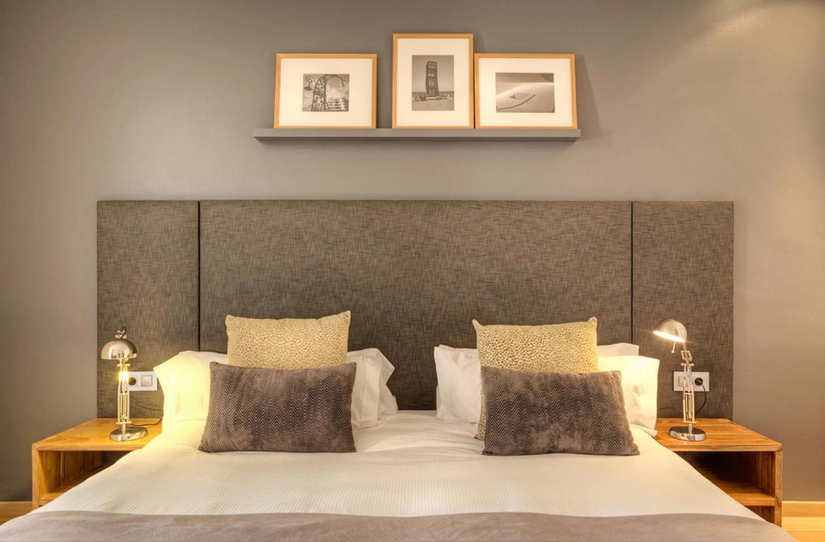 Bed in Apartments Sixtyfour