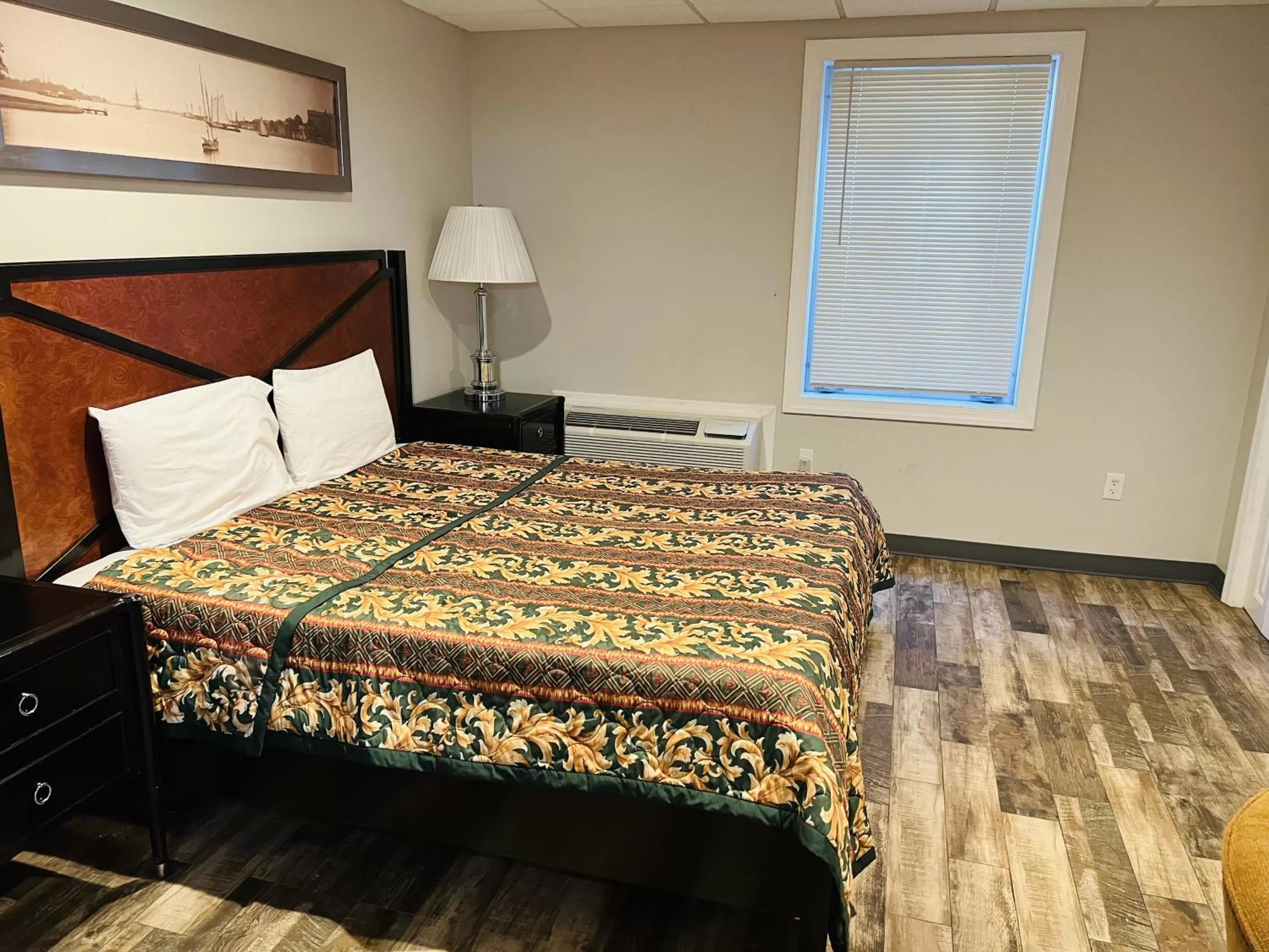 Bed in Haiban Inn Jersey City