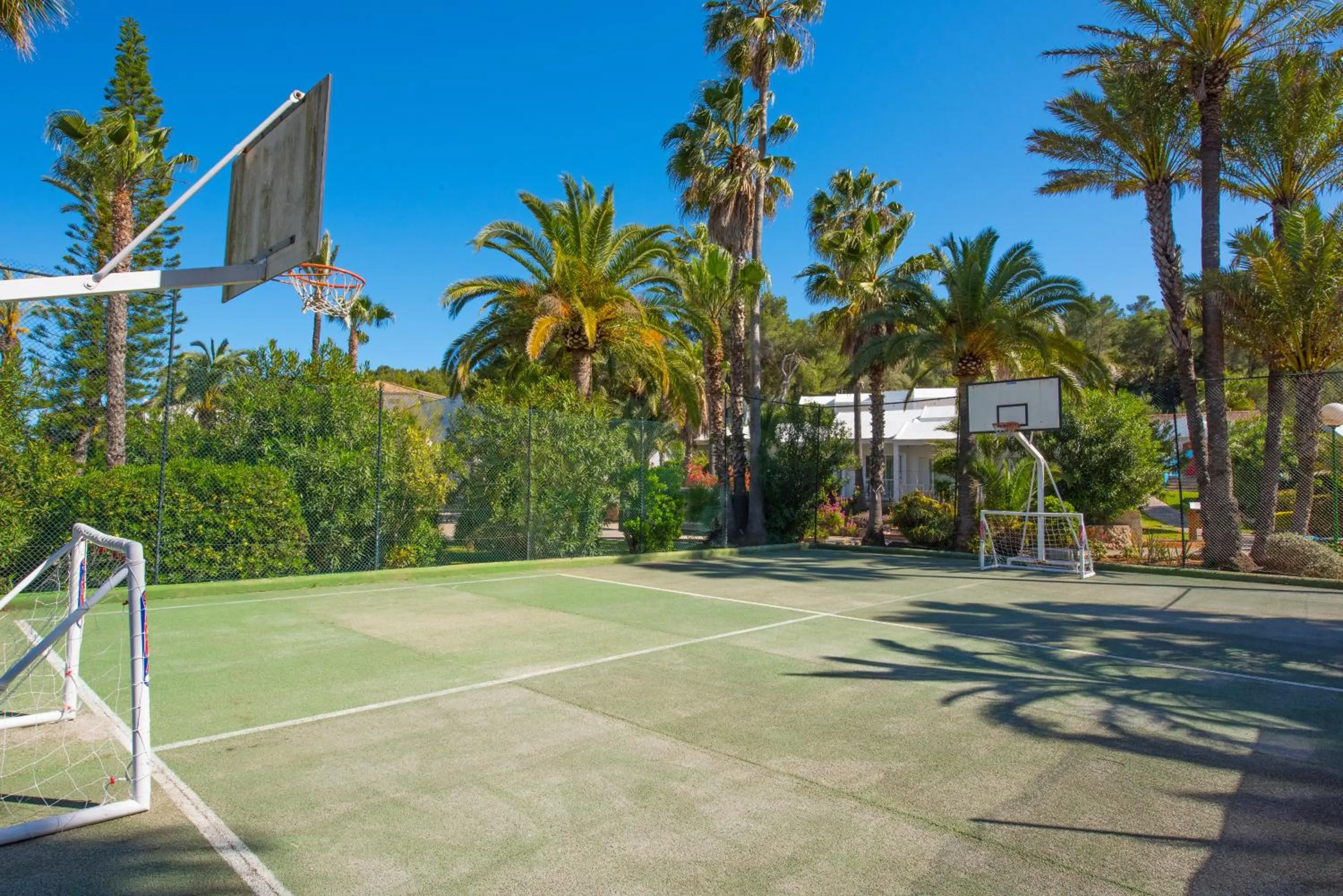 Sports in Hotel Cala Romántica