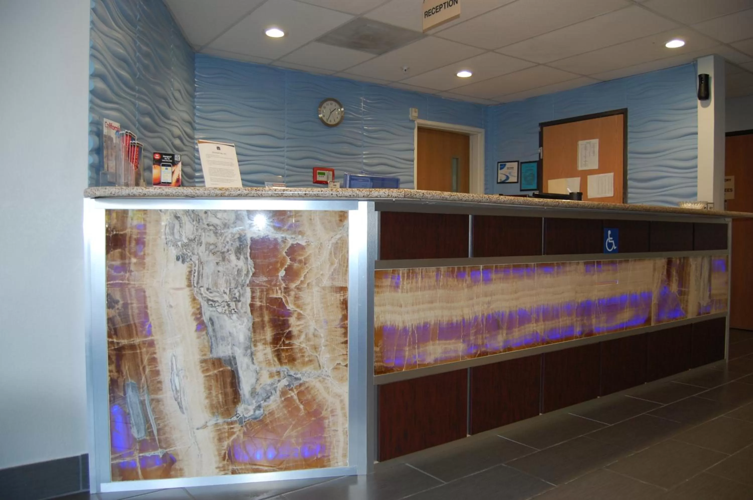 Lobby or reception in Pleasant Hill Inn