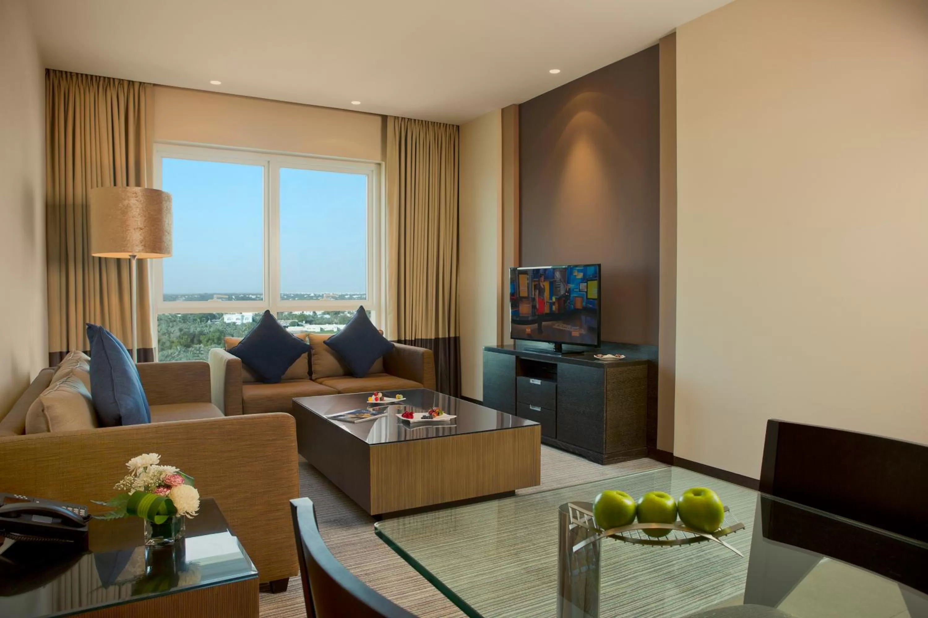 Living room, Seating Area in Hili Rayhaan by Rotana