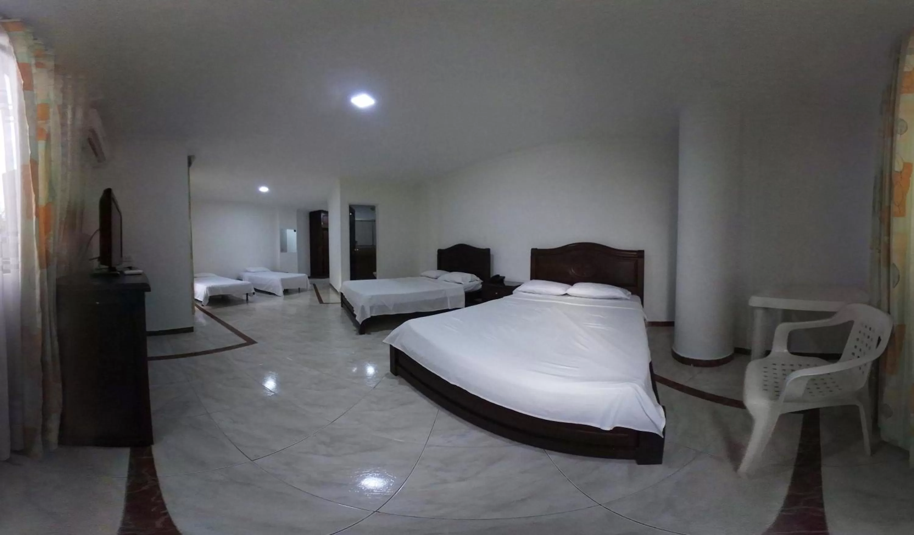 Photo of the whole room, Bed in Zahira Hotel Melgar