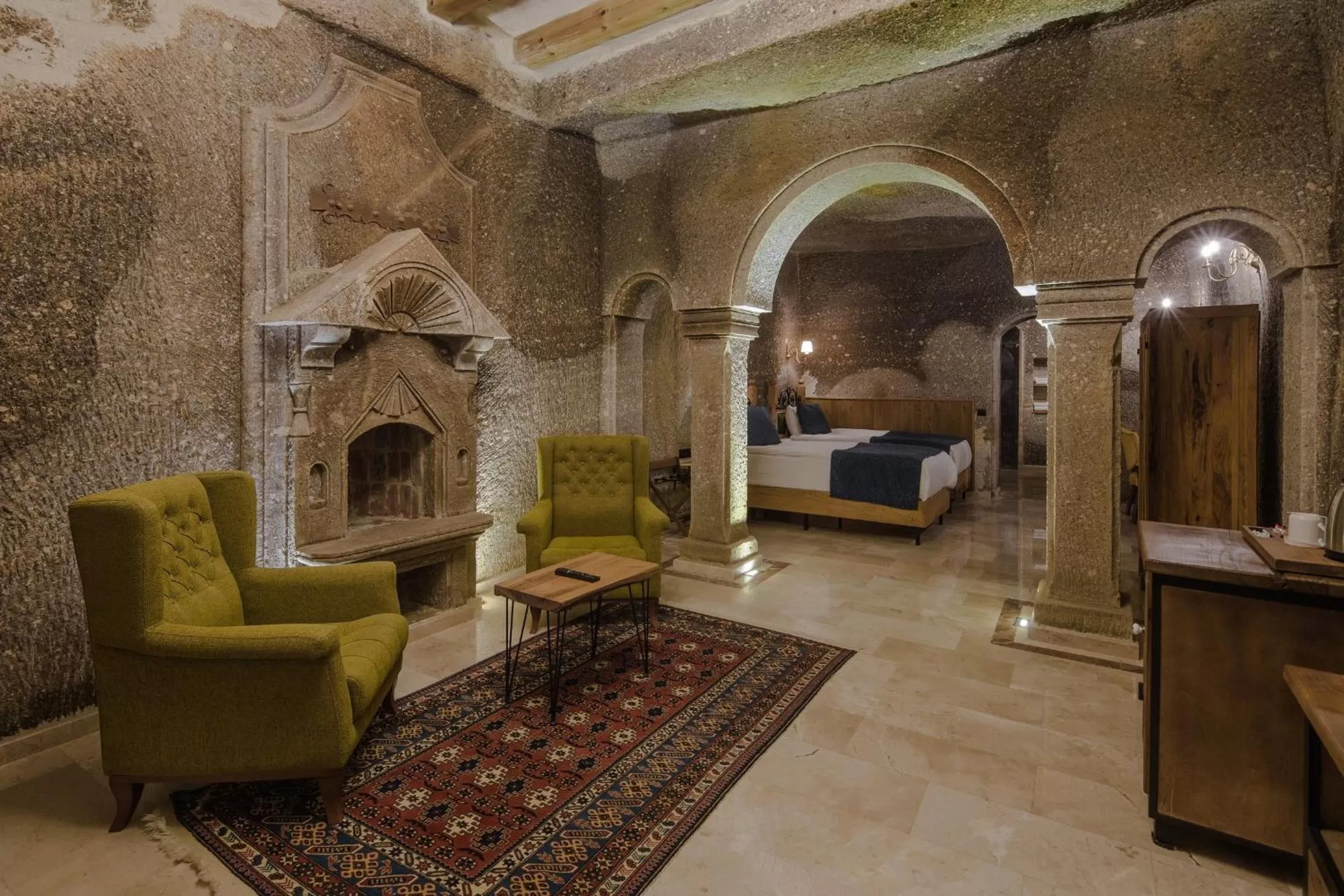 Living room, Bed in Lunar Cappadocia Hotel