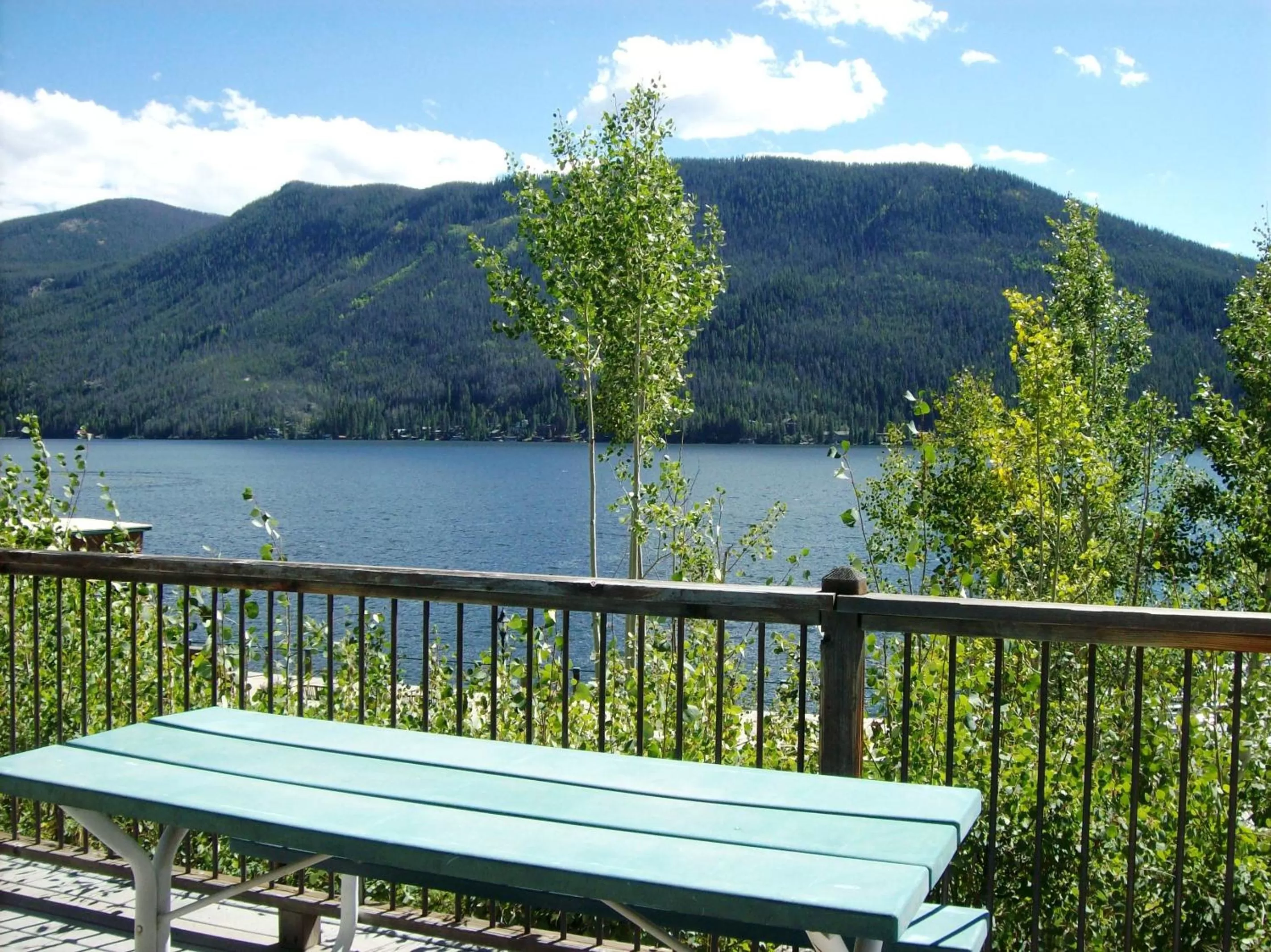 Balcony/Terrace, Mountain View in Western Riviera Lakeside Lodging